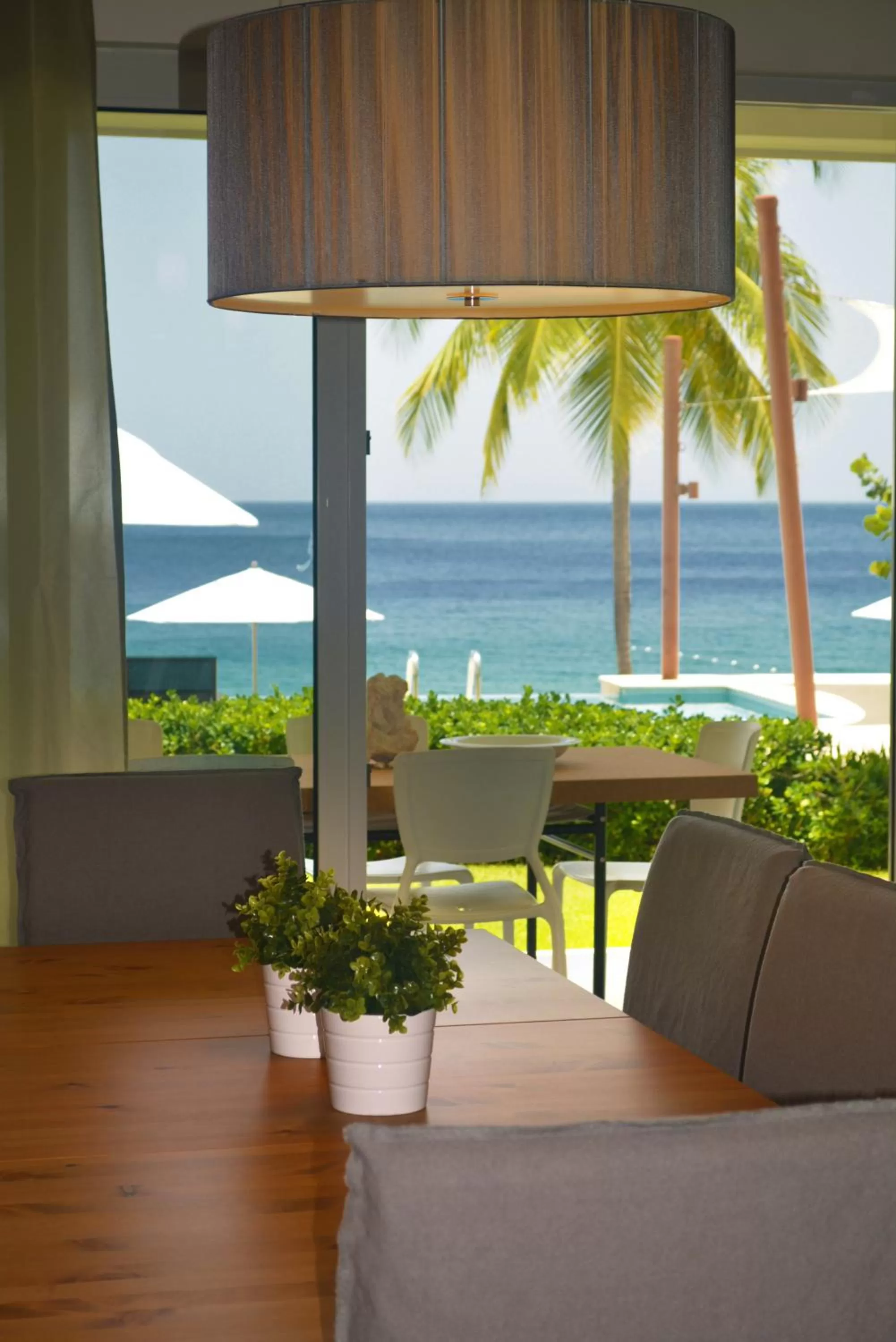 Restaurant/places to eat in Instyle Residences at Infiniti Blu