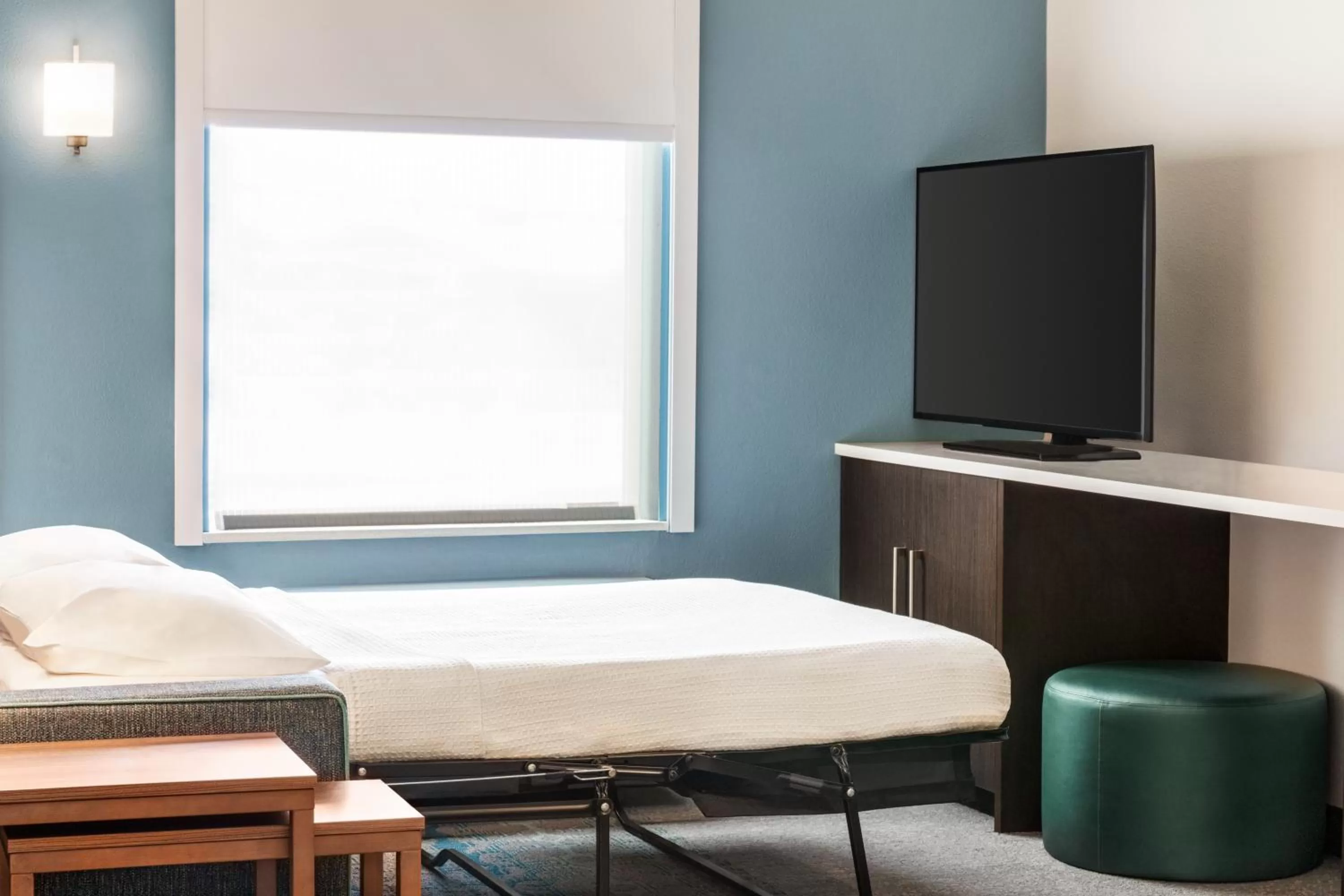 hair dresser in Home2 Suites by Hilton Lubbock