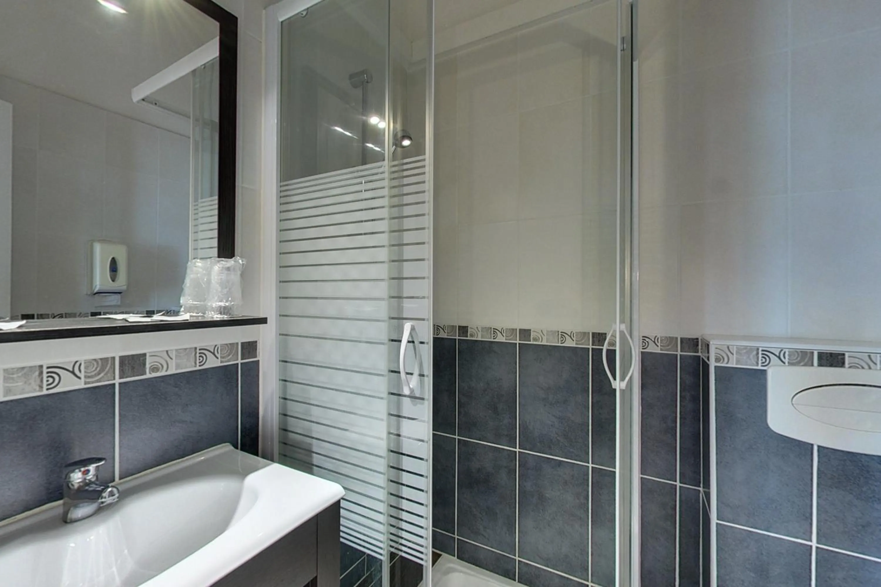 Shower in Will's Hotel