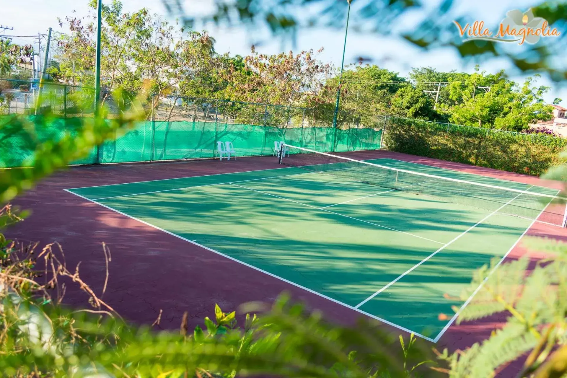 Activities, Tennis/Squash in Casa Villa Magnolia B&B