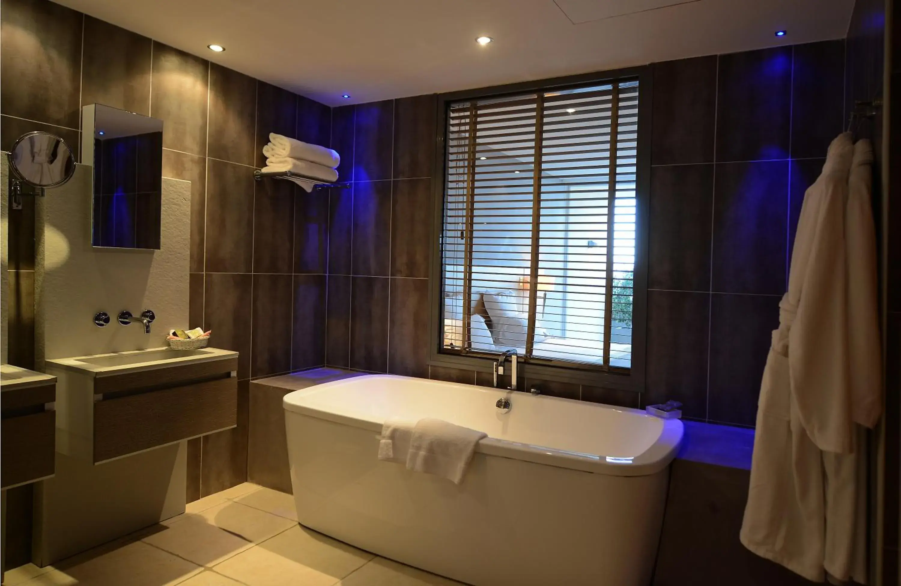 Shower in Hôtel Restaurant Dolce Vita Shower in Hôtel Restaurant Dolce Vita