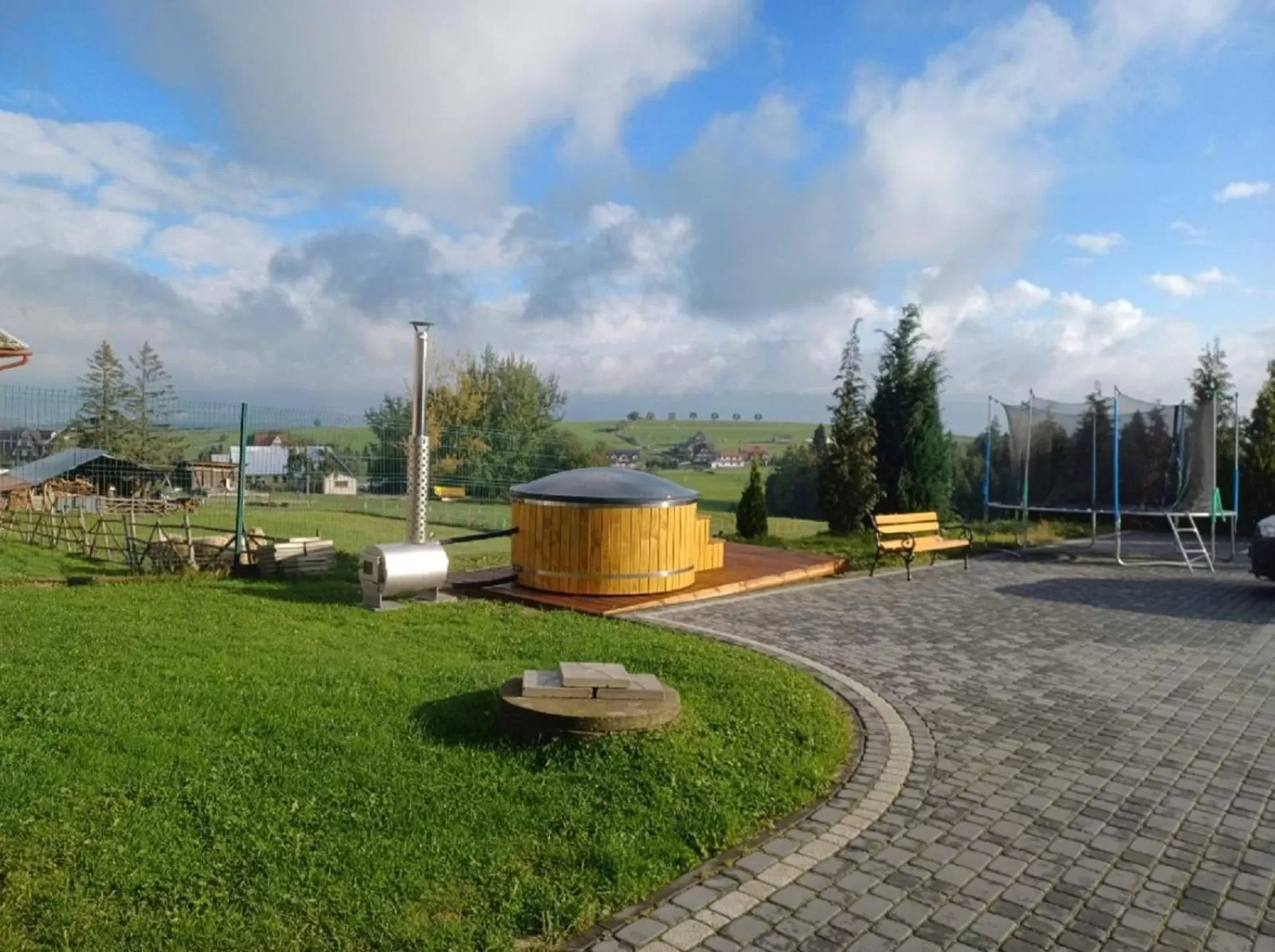 Hot Tub in Podhalanski Dworek z Jacuzzi