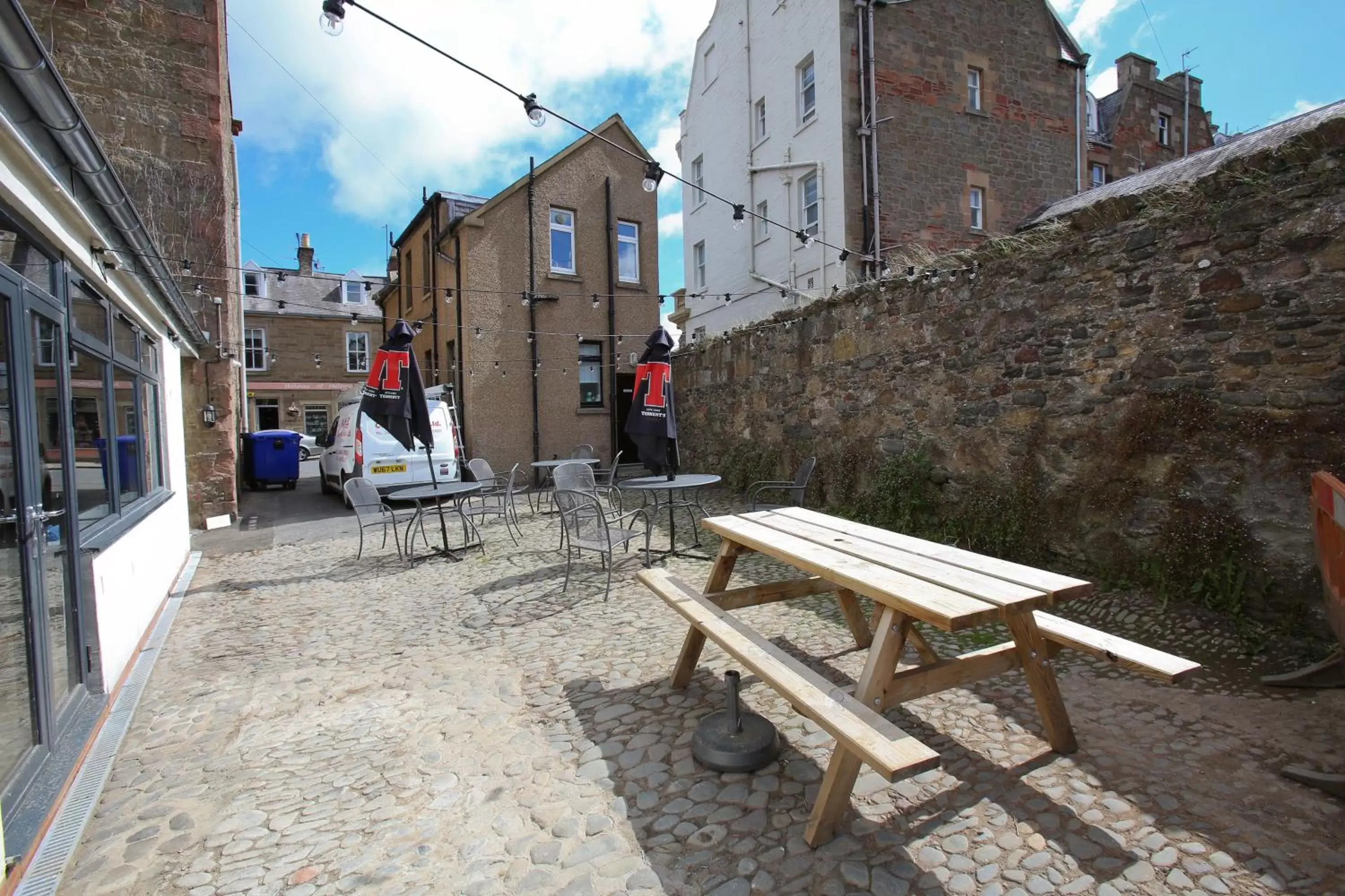 Patio in Kings Arms Hotel