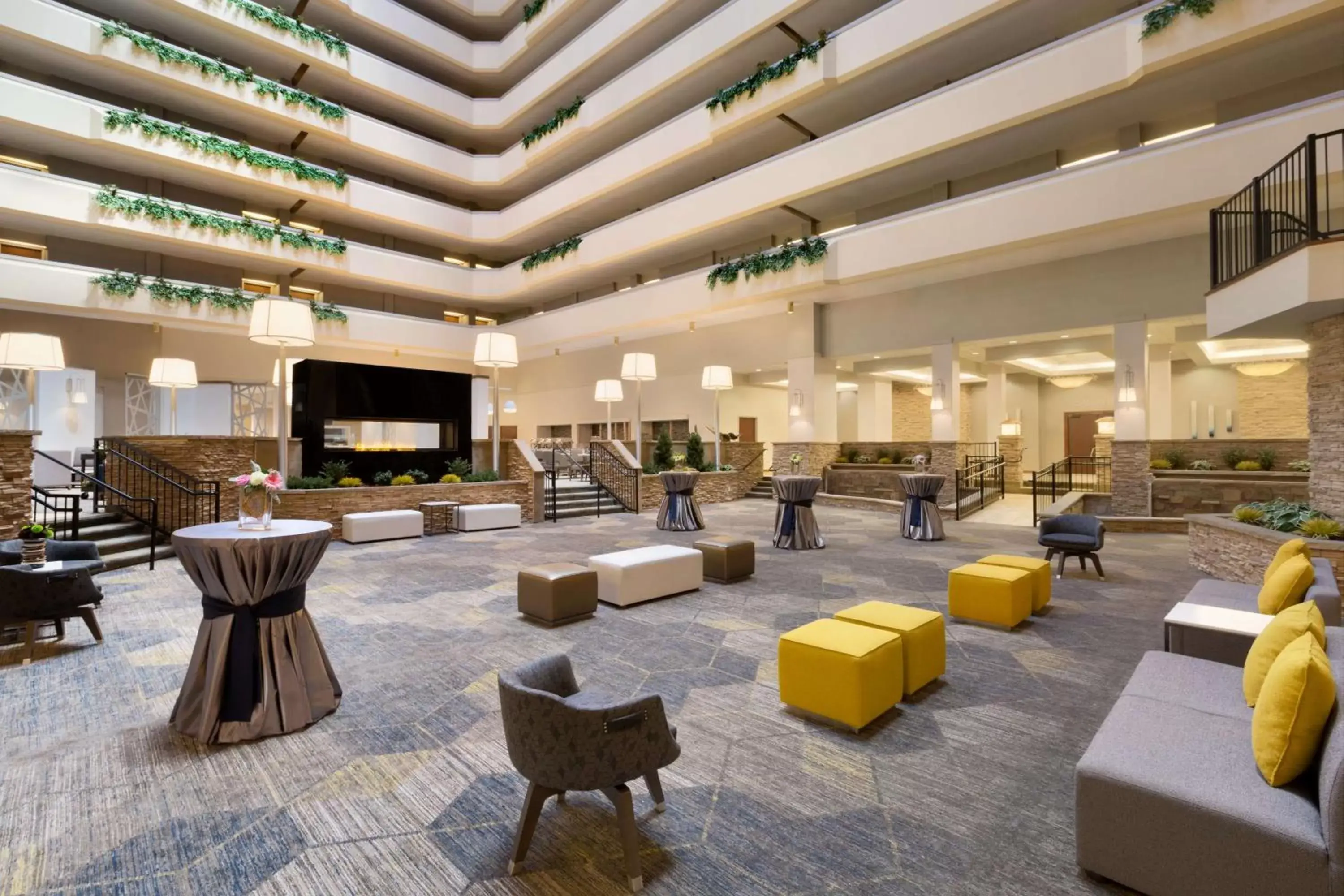 Lobby or reception in Hilton Fort Collins