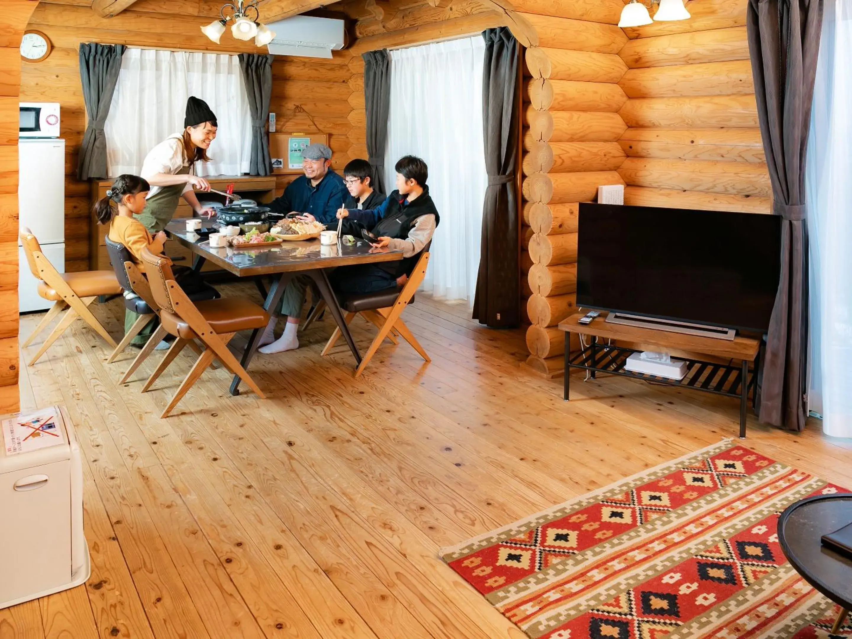 Photo of the whole room, TV/Entertainment Center in Matsue Forest Park