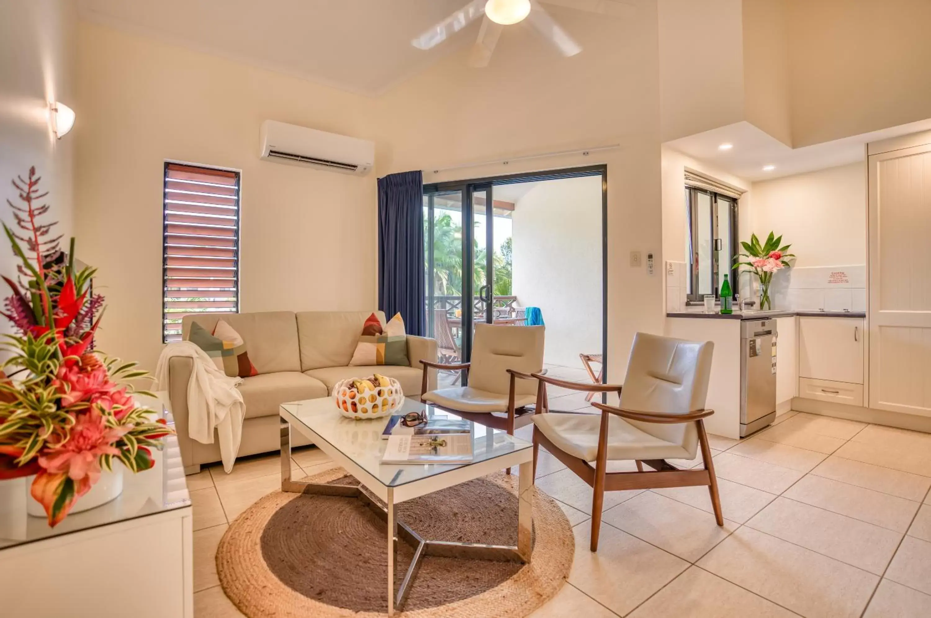 Living room in Freestyle Resort Port Douglas Living room in Freestyle Resort Port Douglas