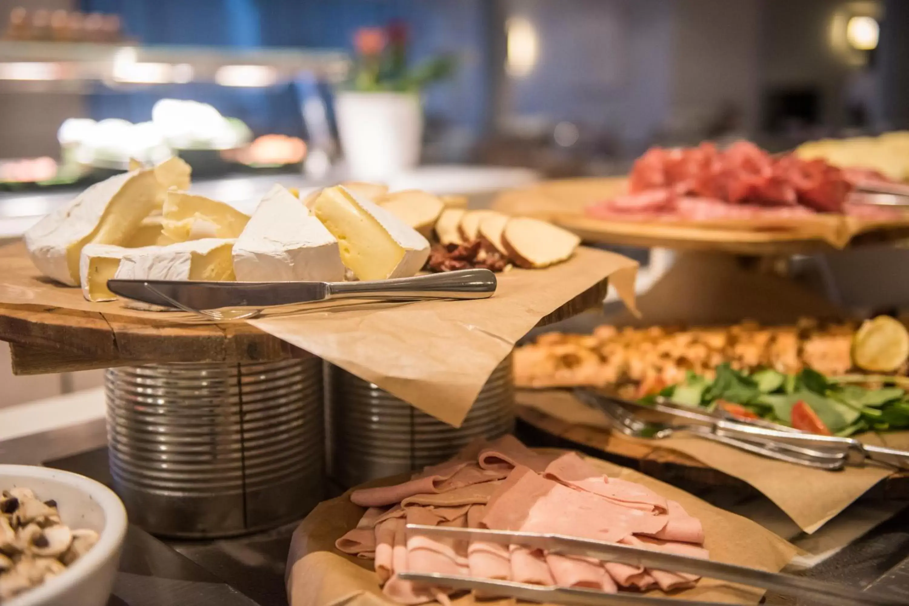 Restaurant/places to eat in Radisson Blu Resort, Malta St. Julian's Restaurant/places to eat in Radisson Blu Resort, Malta St. Julian's