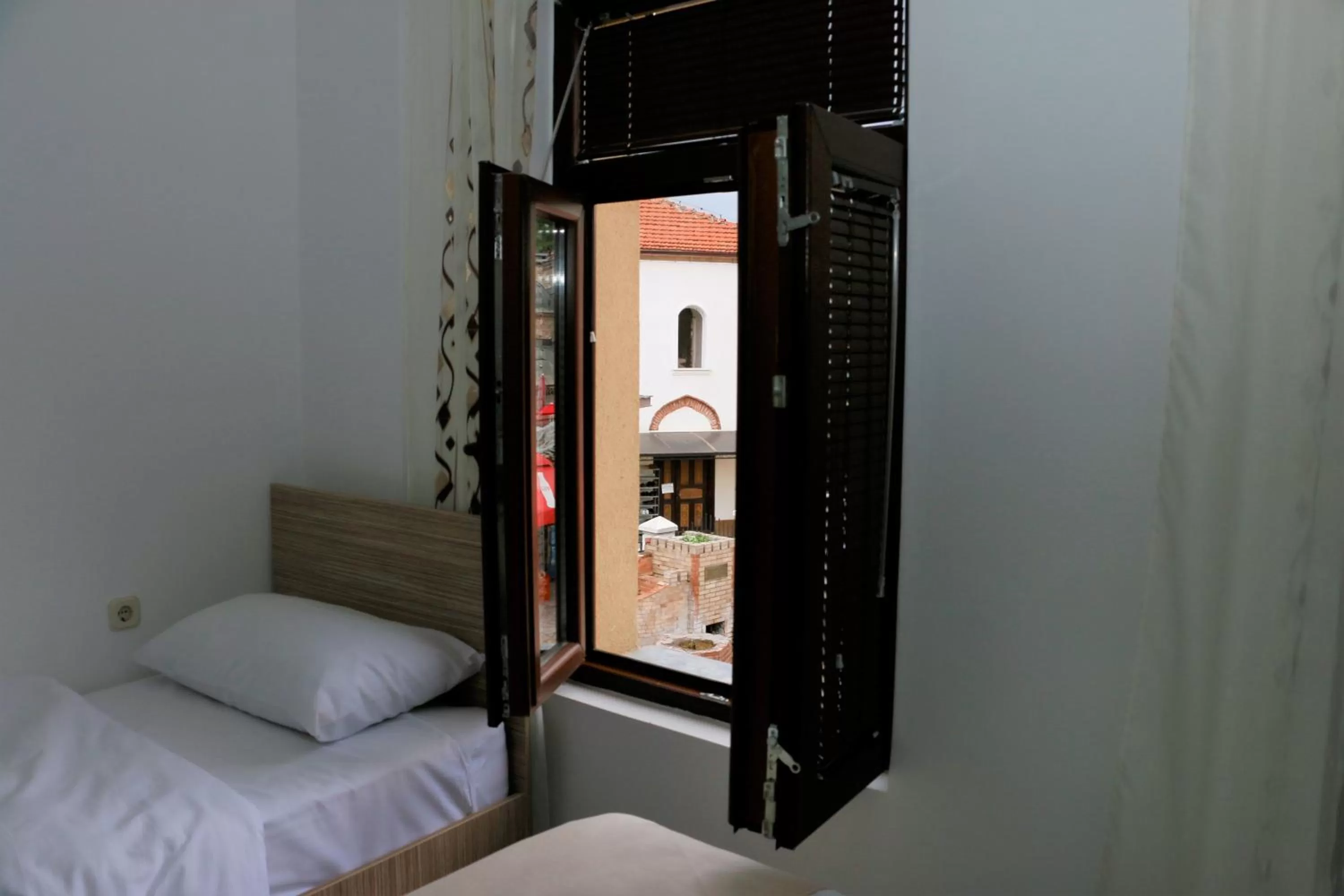 City view, Bed in Hotel Old Konak