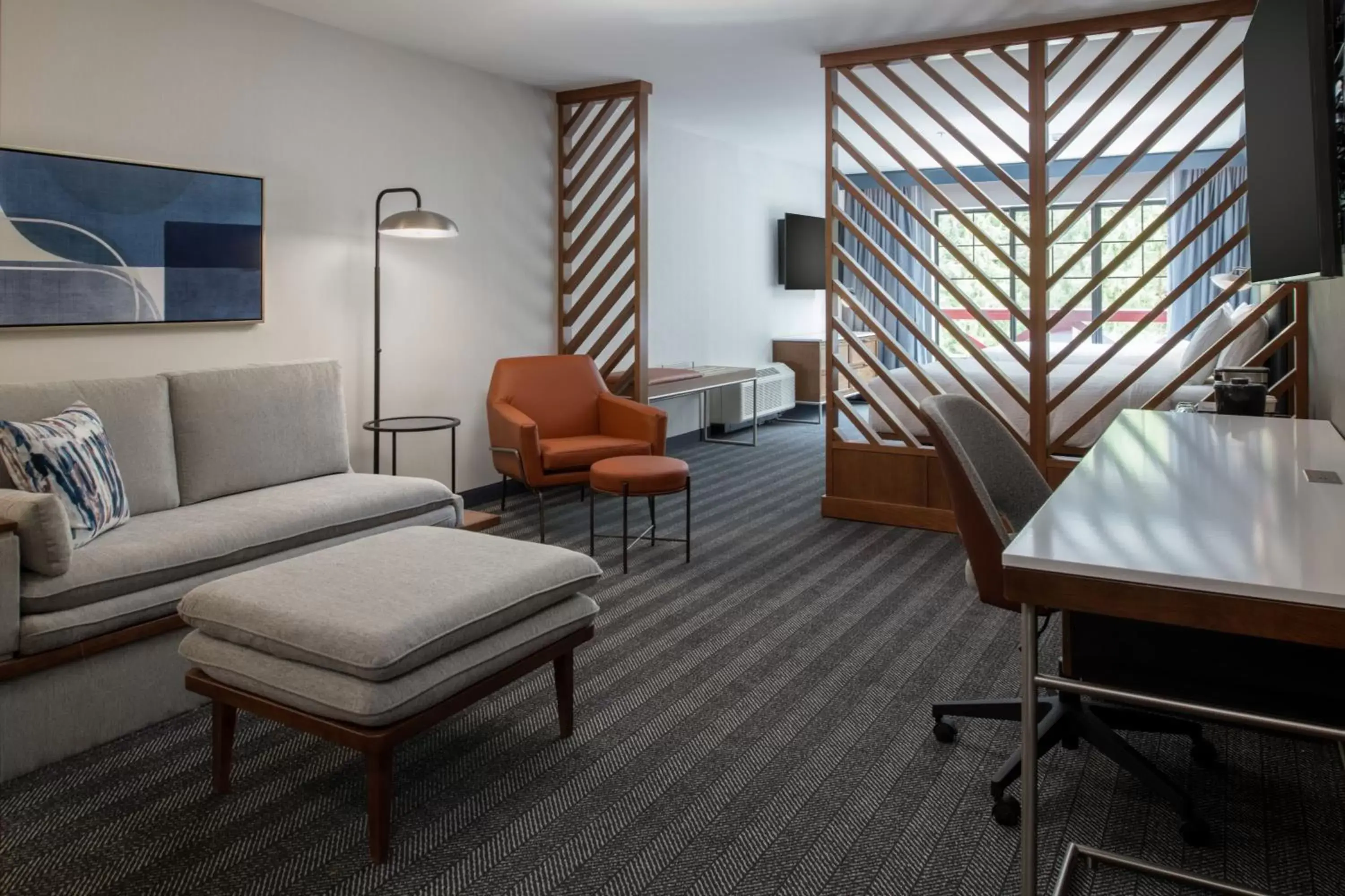 Living room, Seating Area in Courtyard by Marriott Olympia