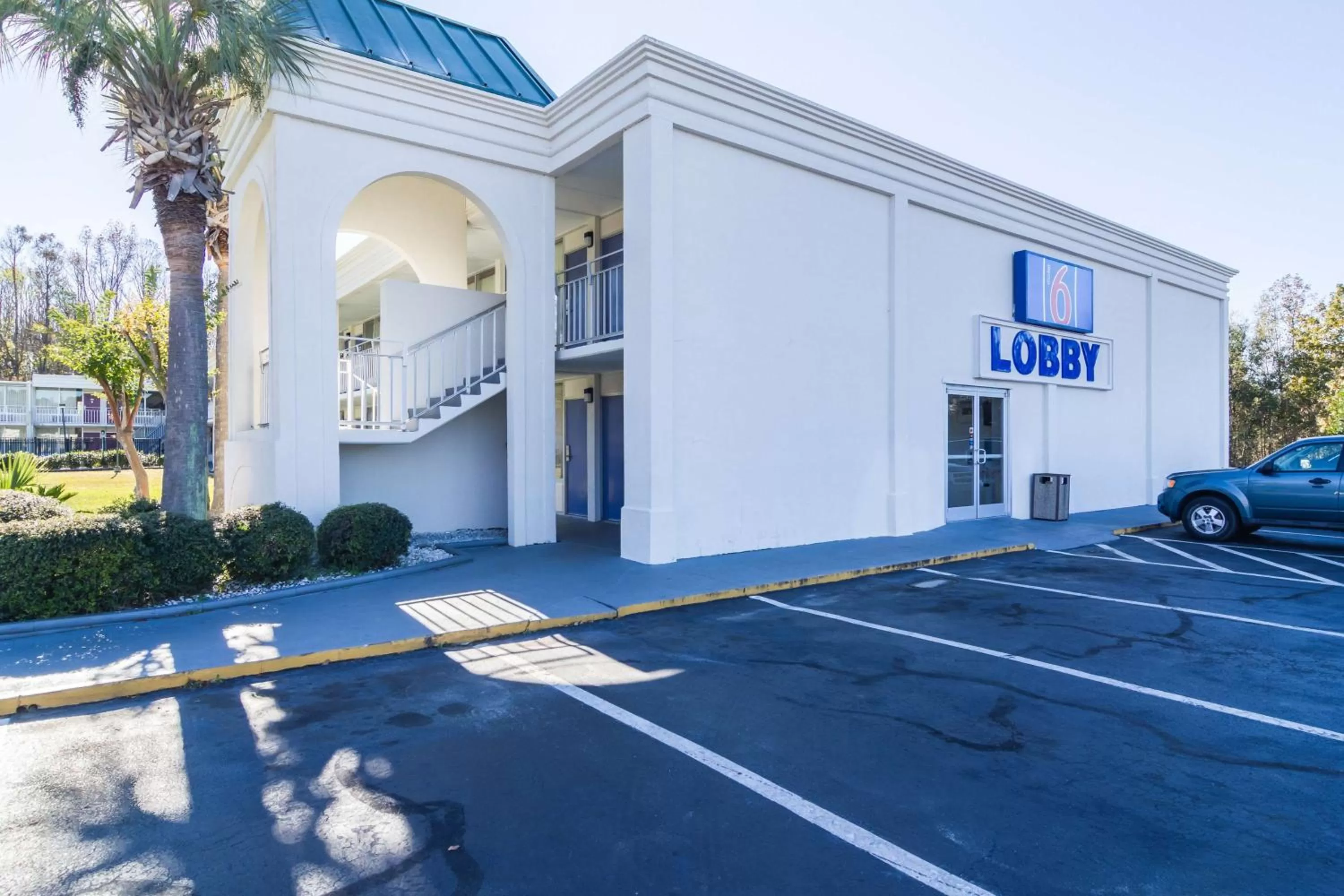 Property building in Motel 6-Townsend, GA