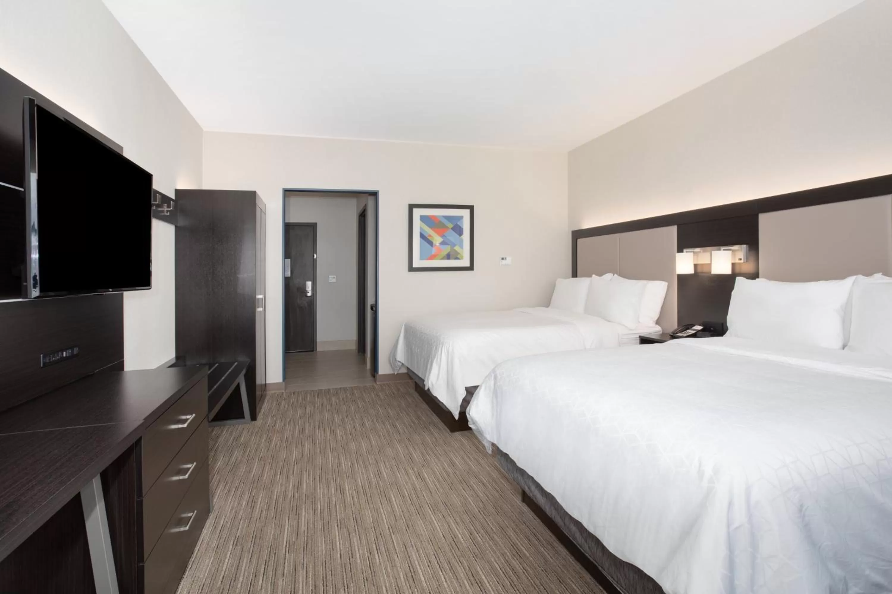 Photo of the whole room, Bed in Holiday Inn Express & Suites - Ely by IHG