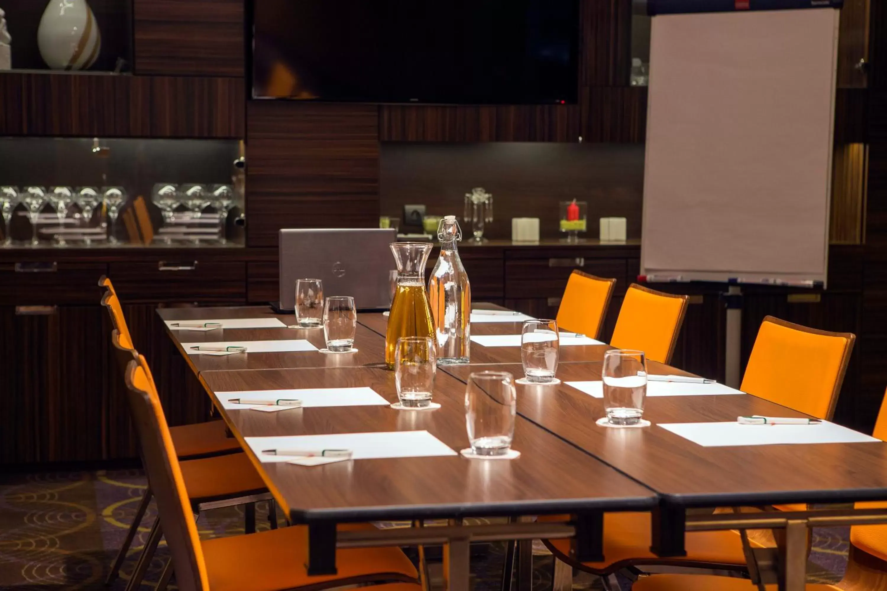 Meeting/conference room, Restaurant/Places to Eat in Hotel DeSilva Premium Opole