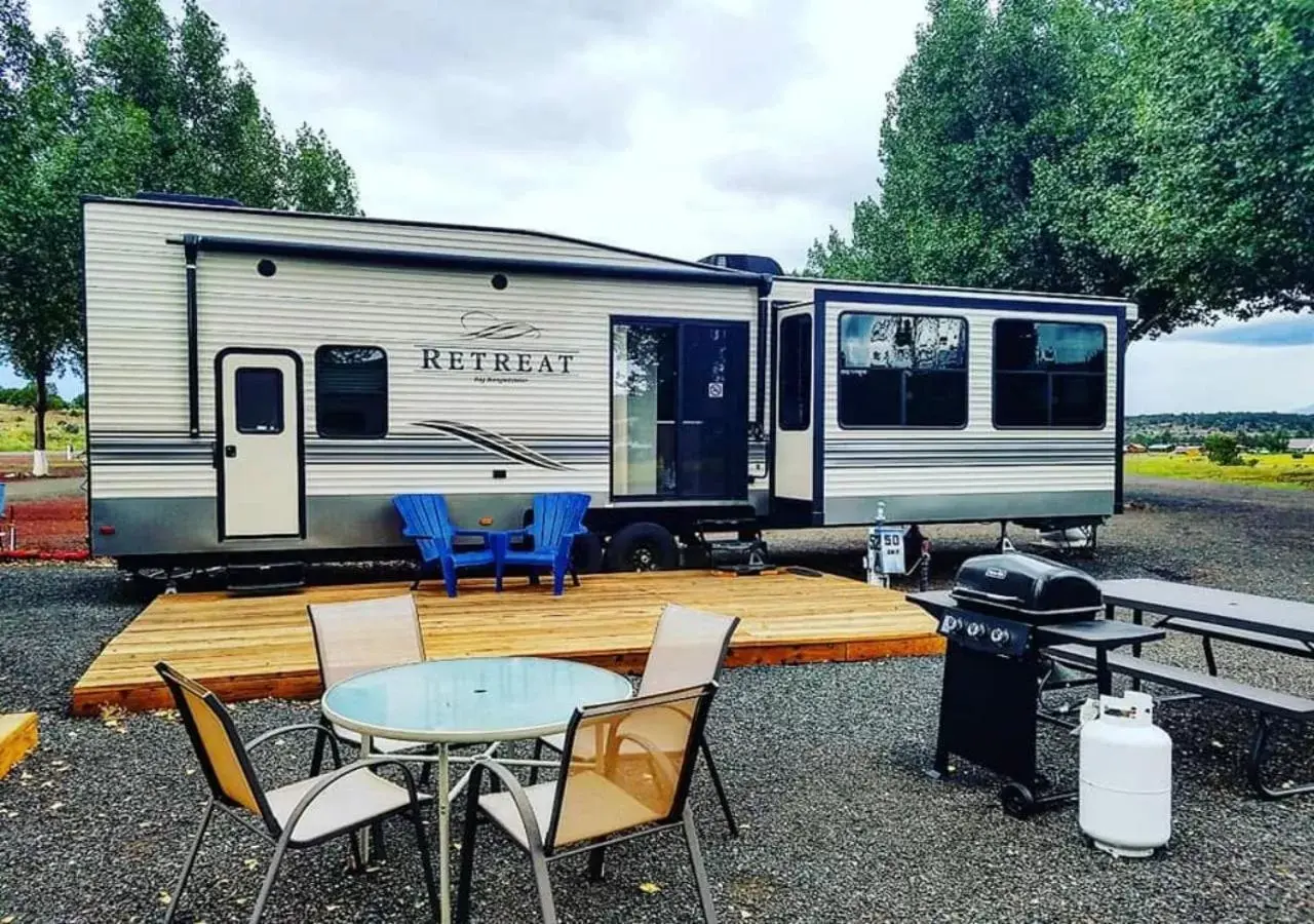 Patio in Grand Canyon RV Glamping