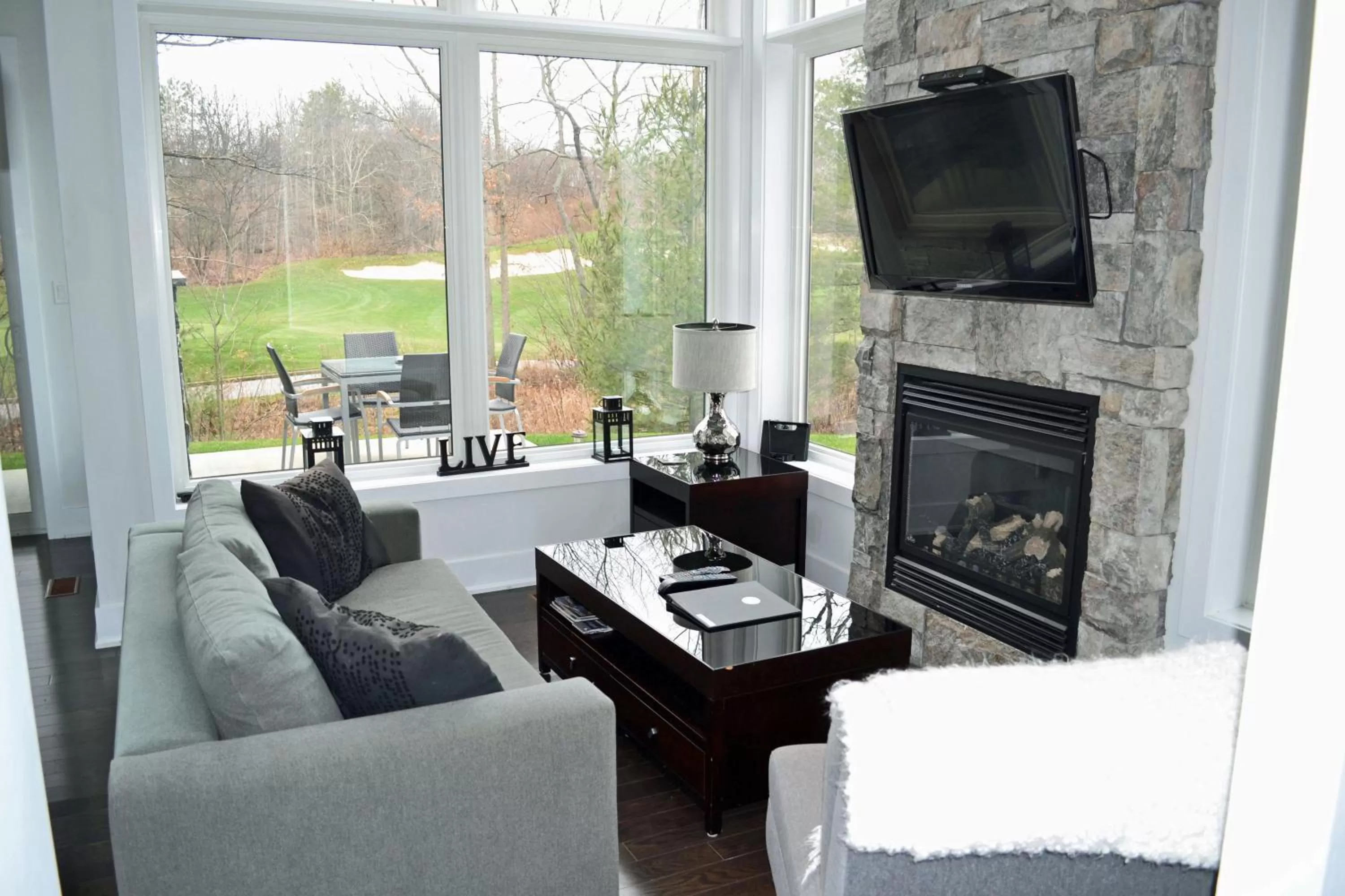 TV and multimedia in Muskoka Bay Resort