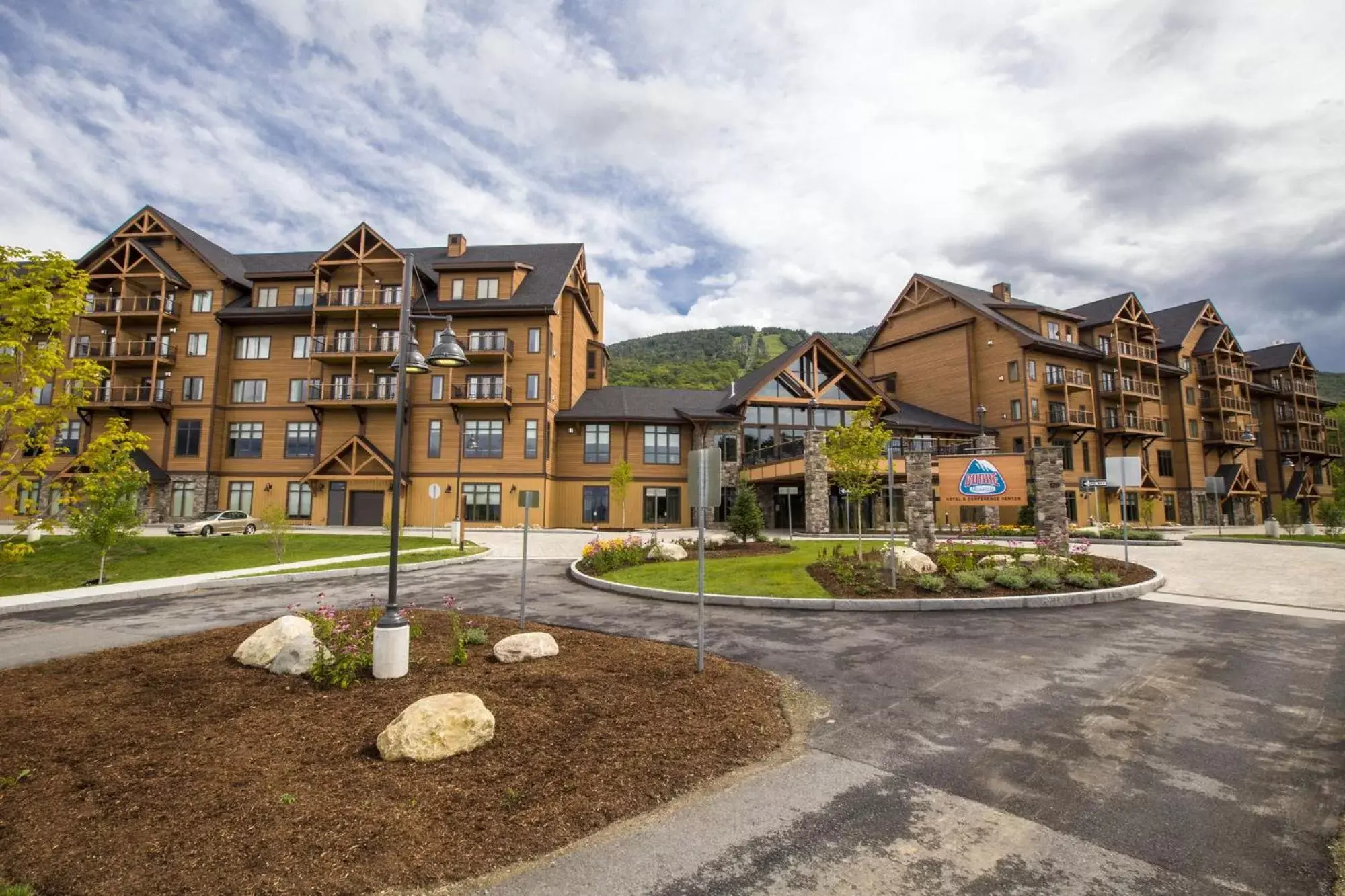 Facade/entrance, Property Building in Burke Mountain Hotel and Conference Center