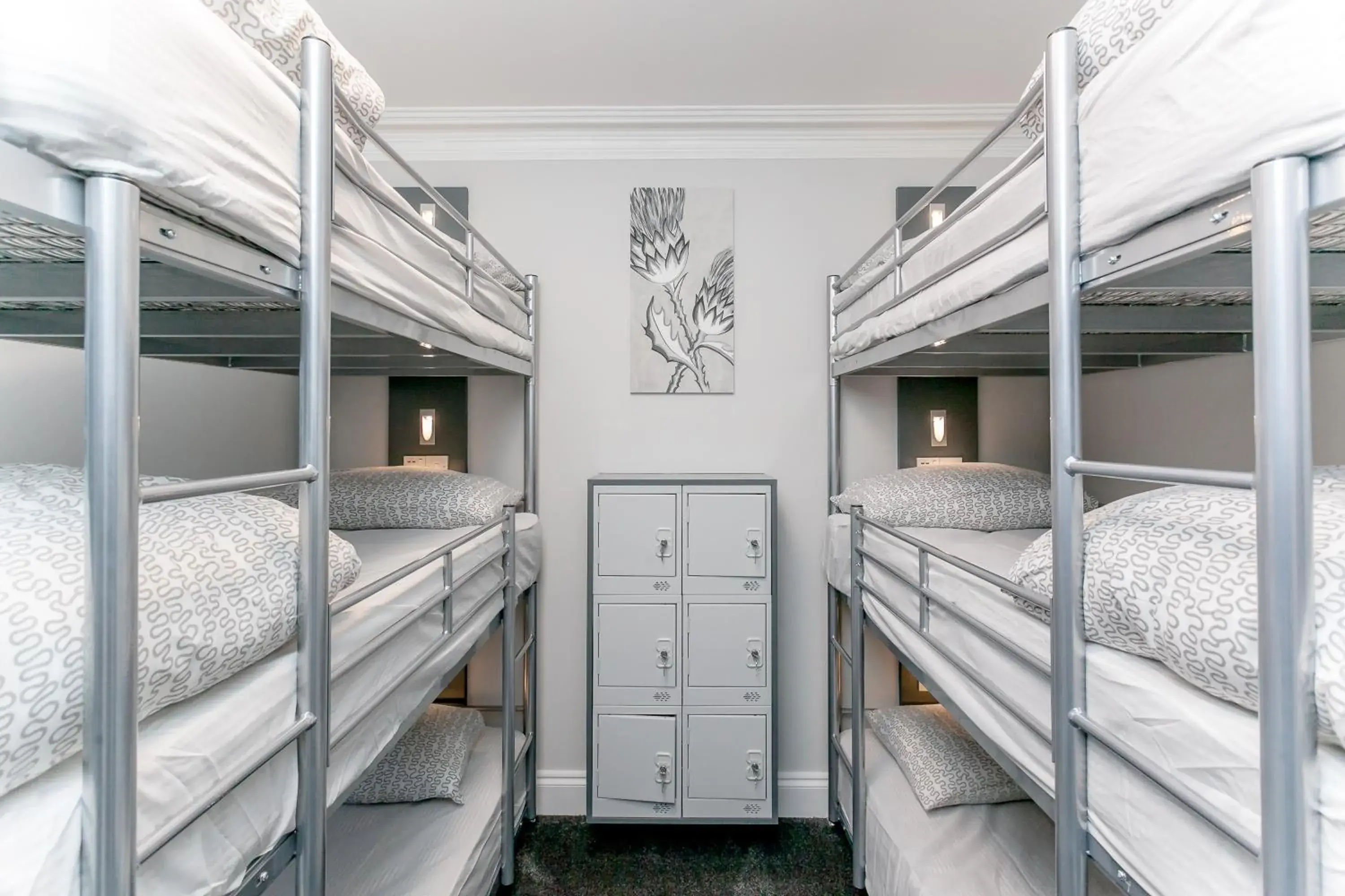 Bunk Bed in West End Hotel