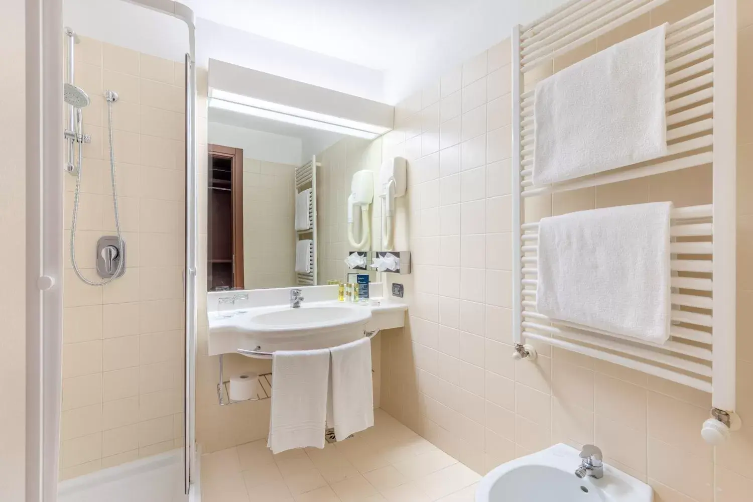 Shower, Bathroom in Eurostars Residenza Cannaregio