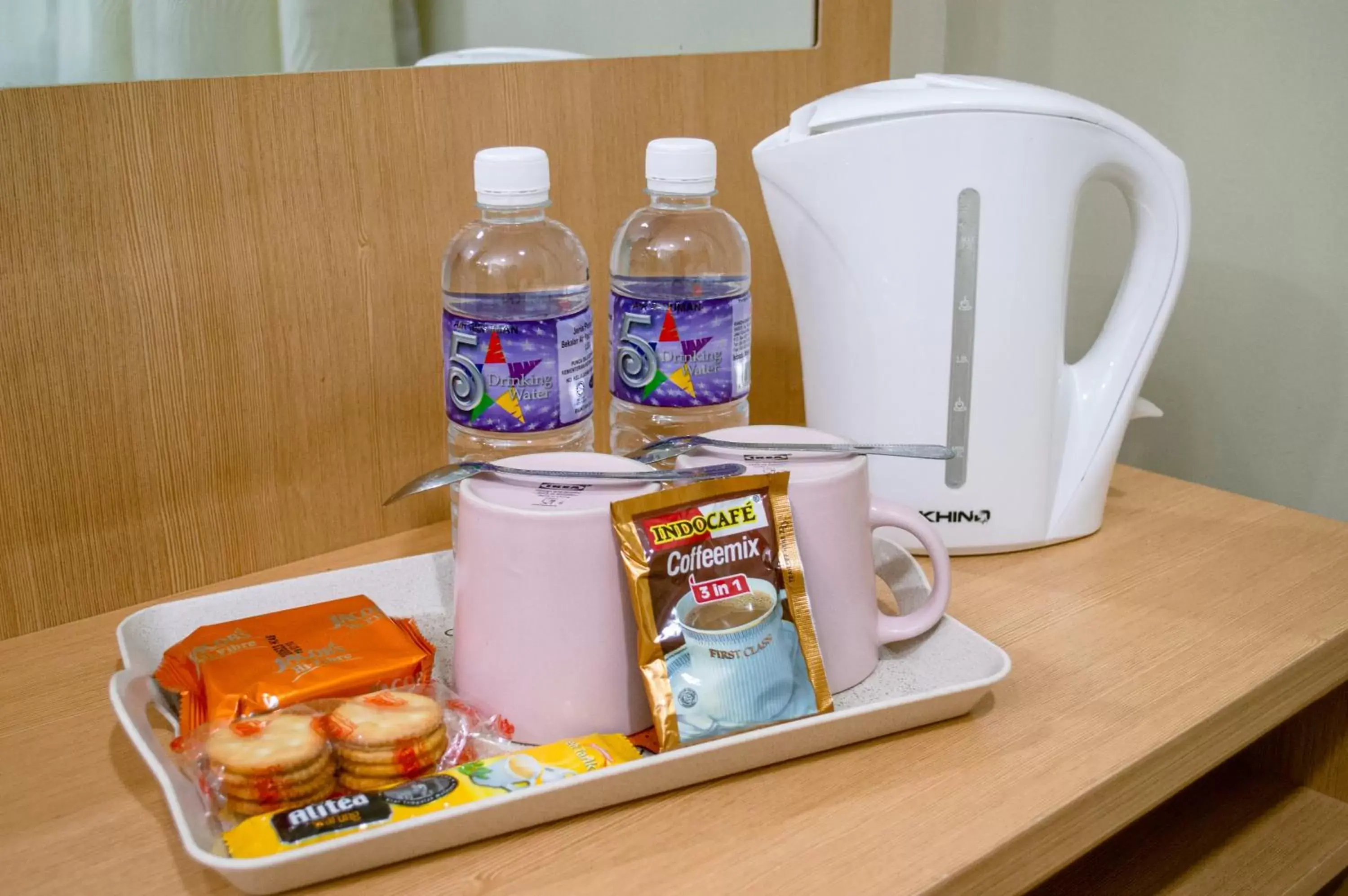 Coffee/tea facilities in Labuan Avenue Hotel