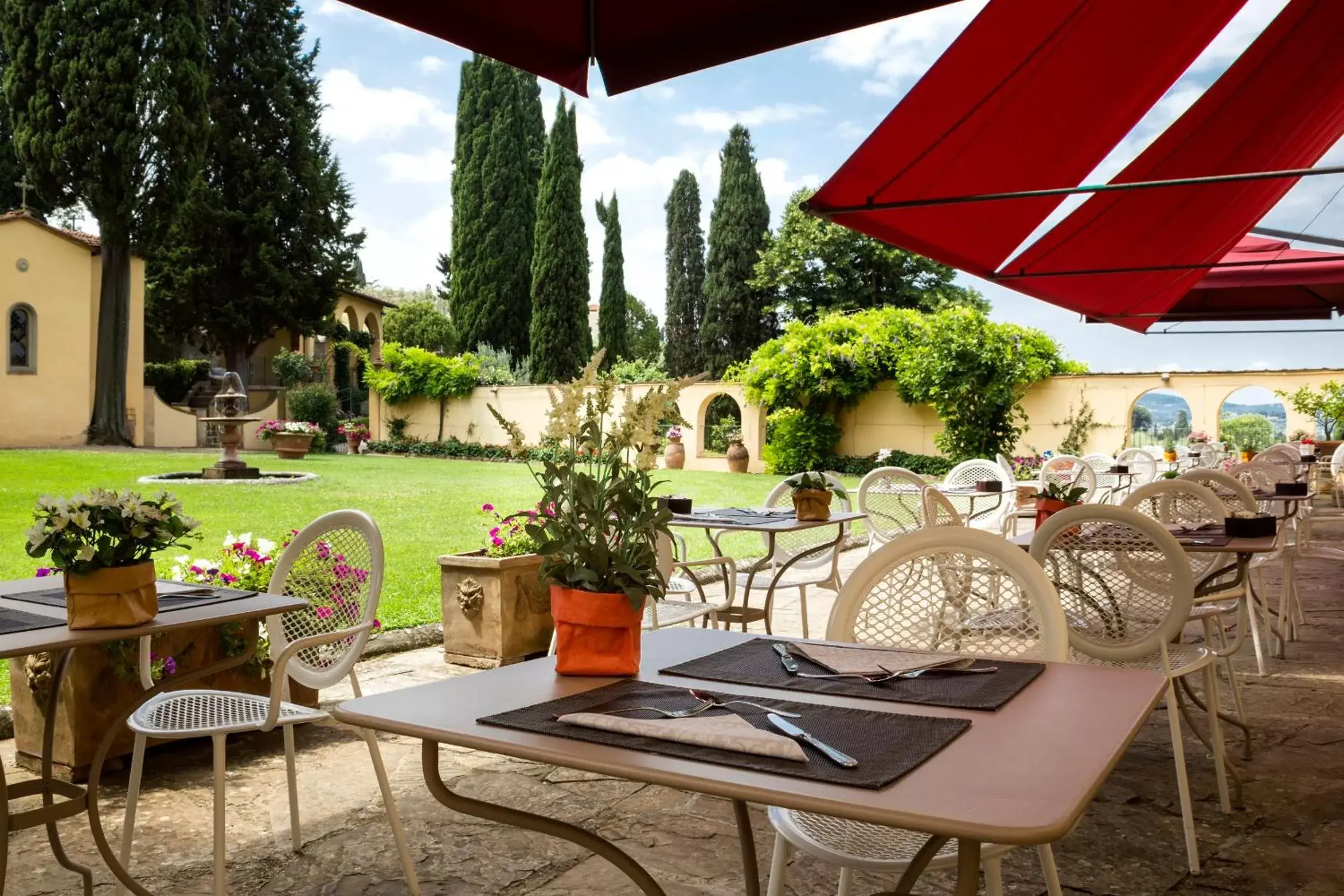 Restaurant/Places to Eat in Art Hotel Villa Agape