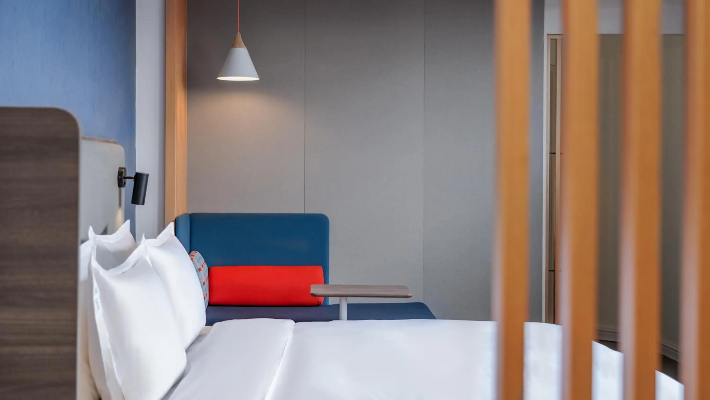 Bed in Holiday Inn Express Kunming Panlong by IHG