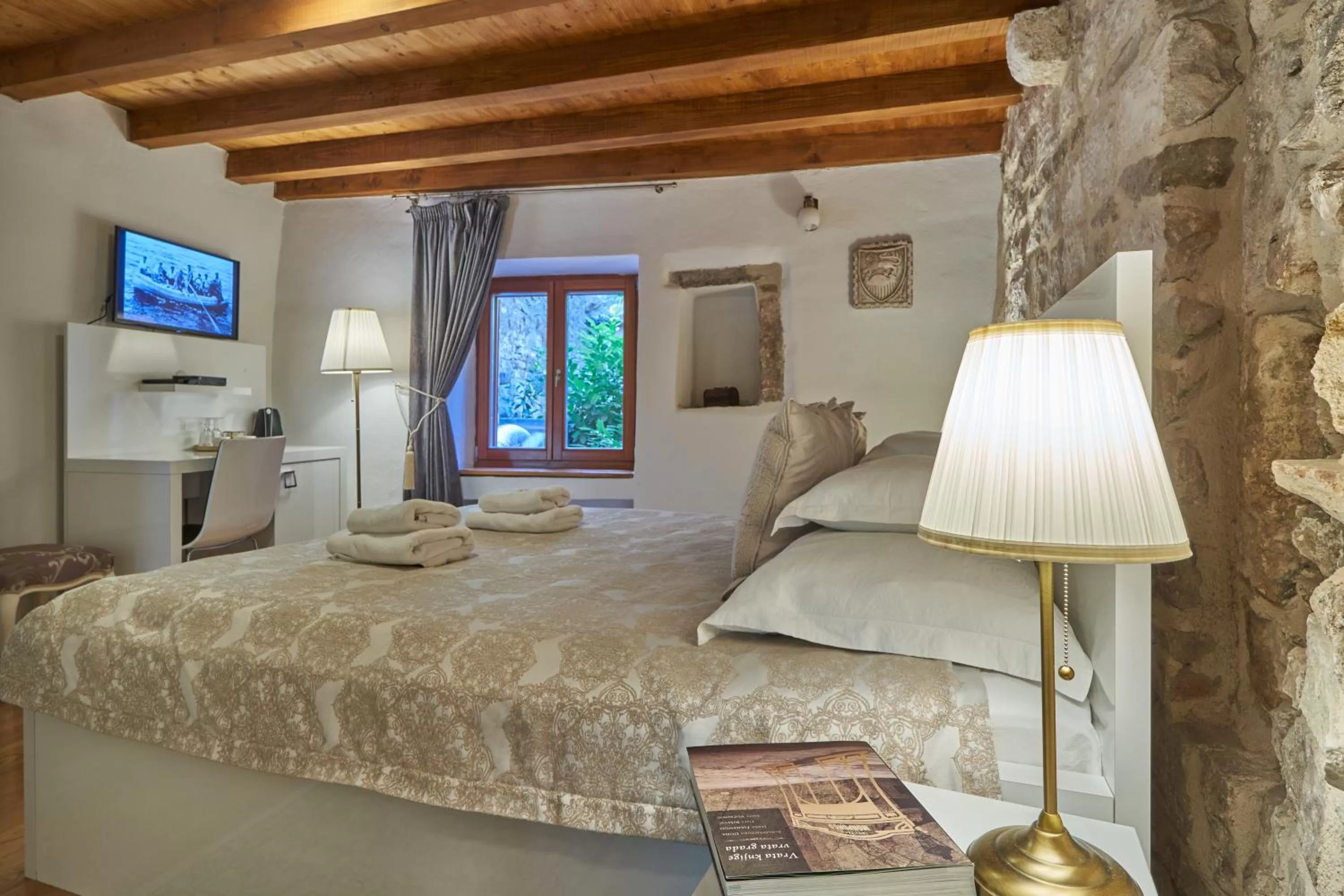 Bedroom, Bed in Villa Split Heritage Hotel