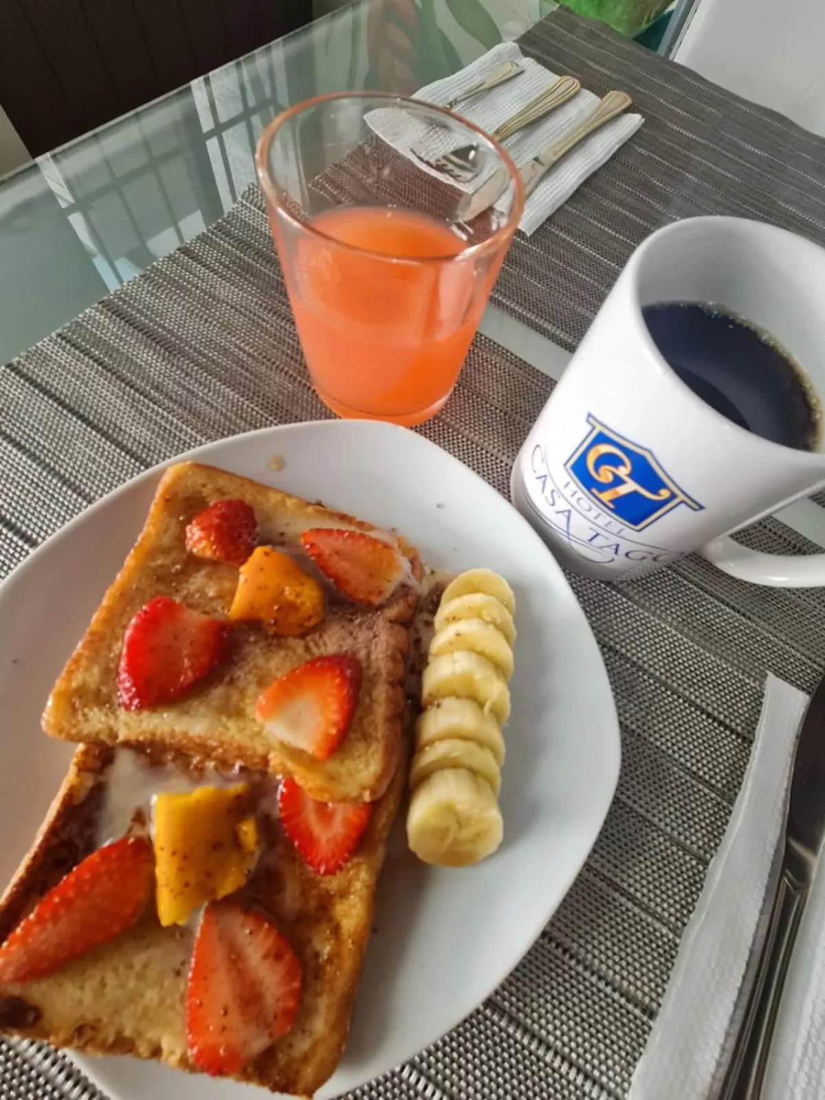 Breakfast in Hotel Casa Tago