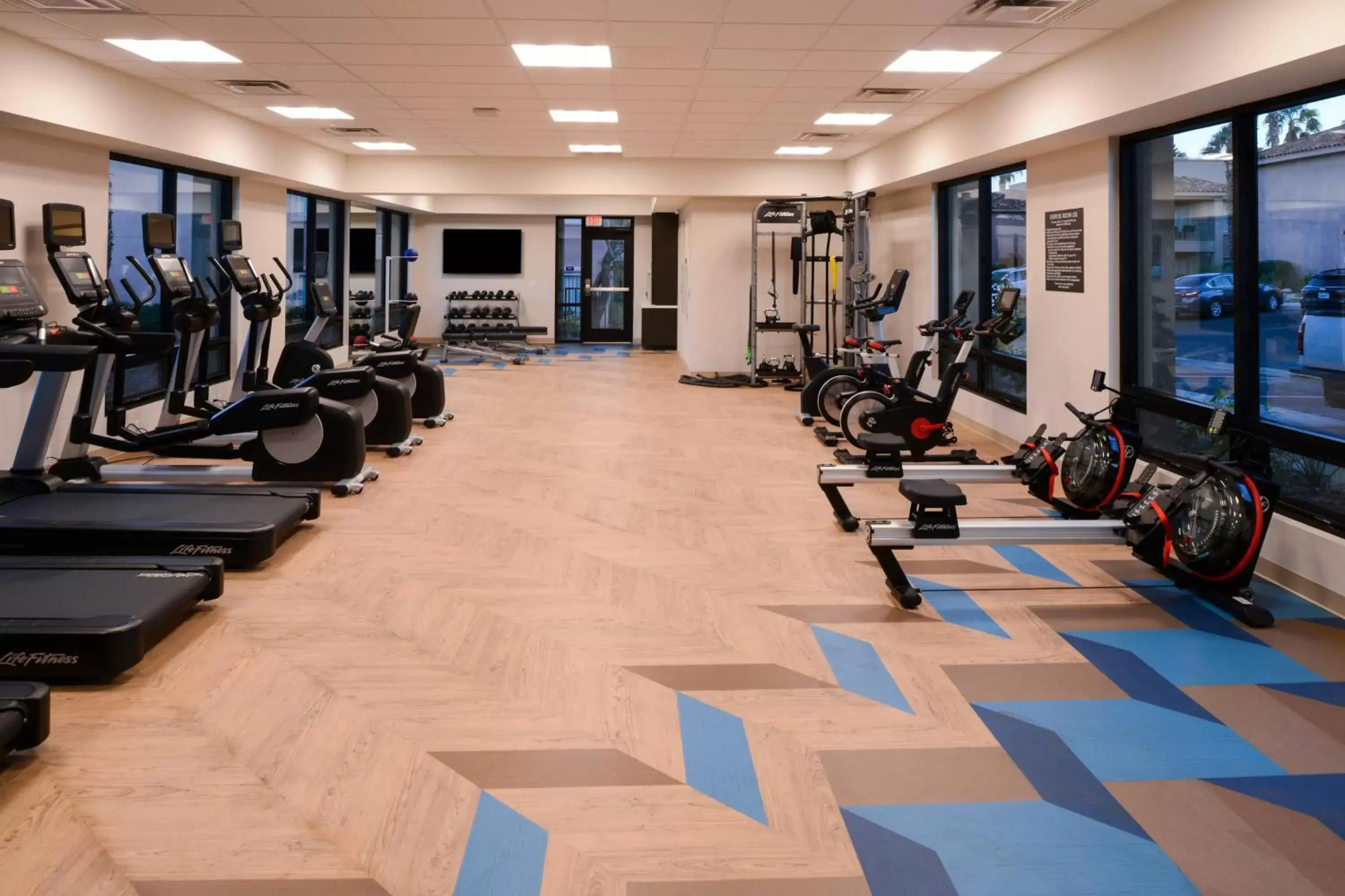 Fitness centre/facilities, Fitness Center/Facilities in Courtyard Palm Desert
