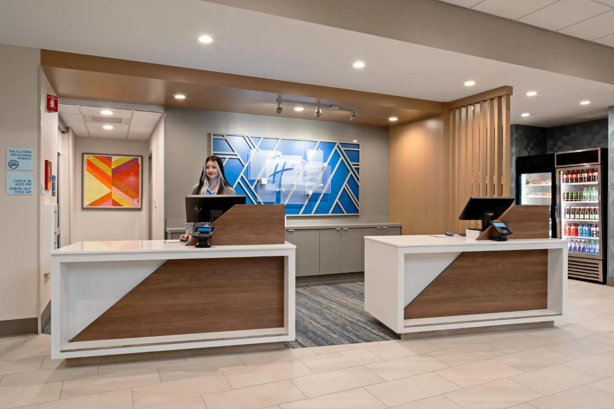 Property building, Lobby/Reception in Holiday Inn Express & Suites - Hollister, an IHG Hotel