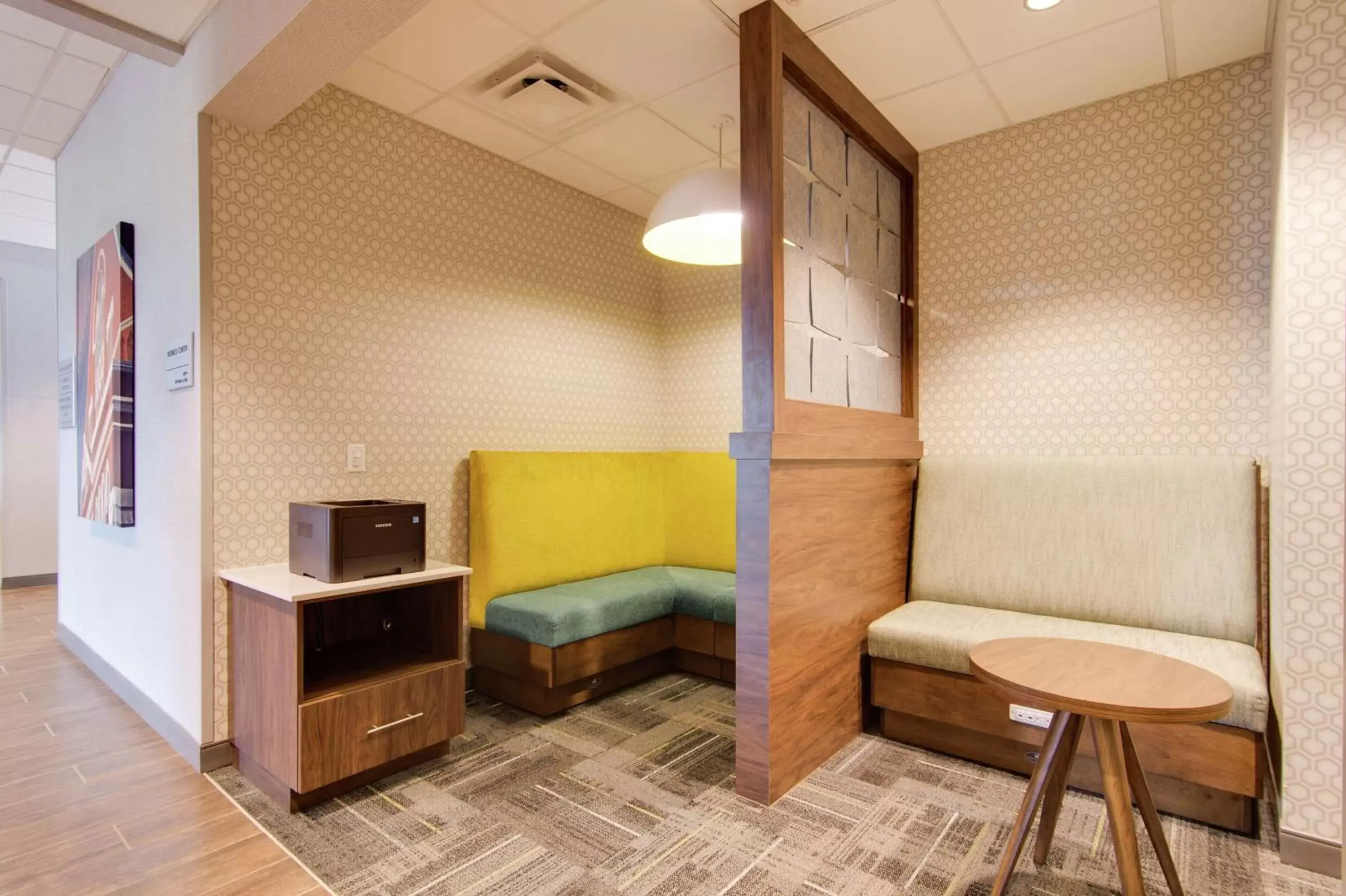 Business facilities, Seating Area in Hampton Inn & Suites by Hilton Nashville North Skyline