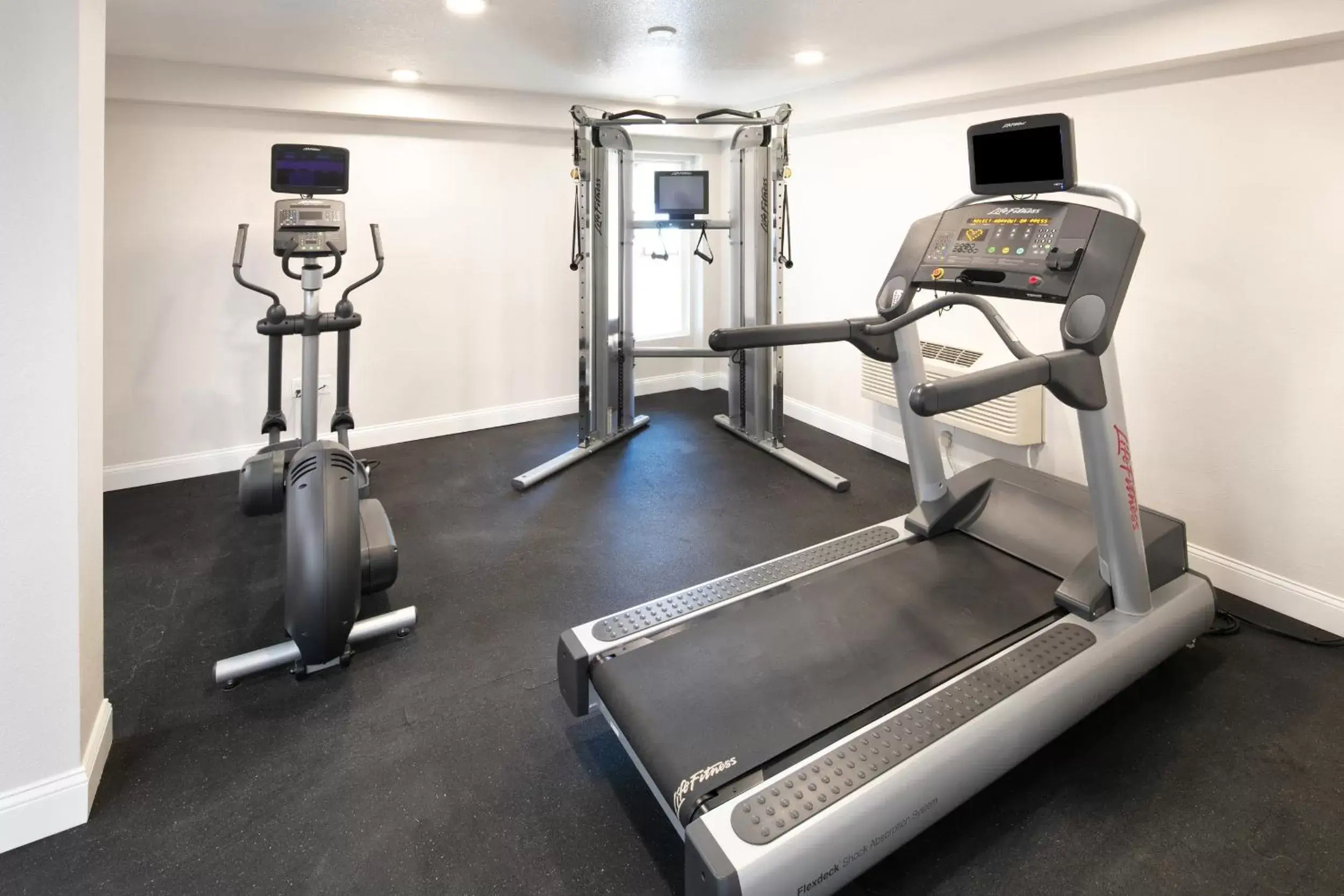 Fitness centre/facilities, Fitness Center/Facilities in Red Lion Hotel Orlando Lake Buena Vista South- Near Disney