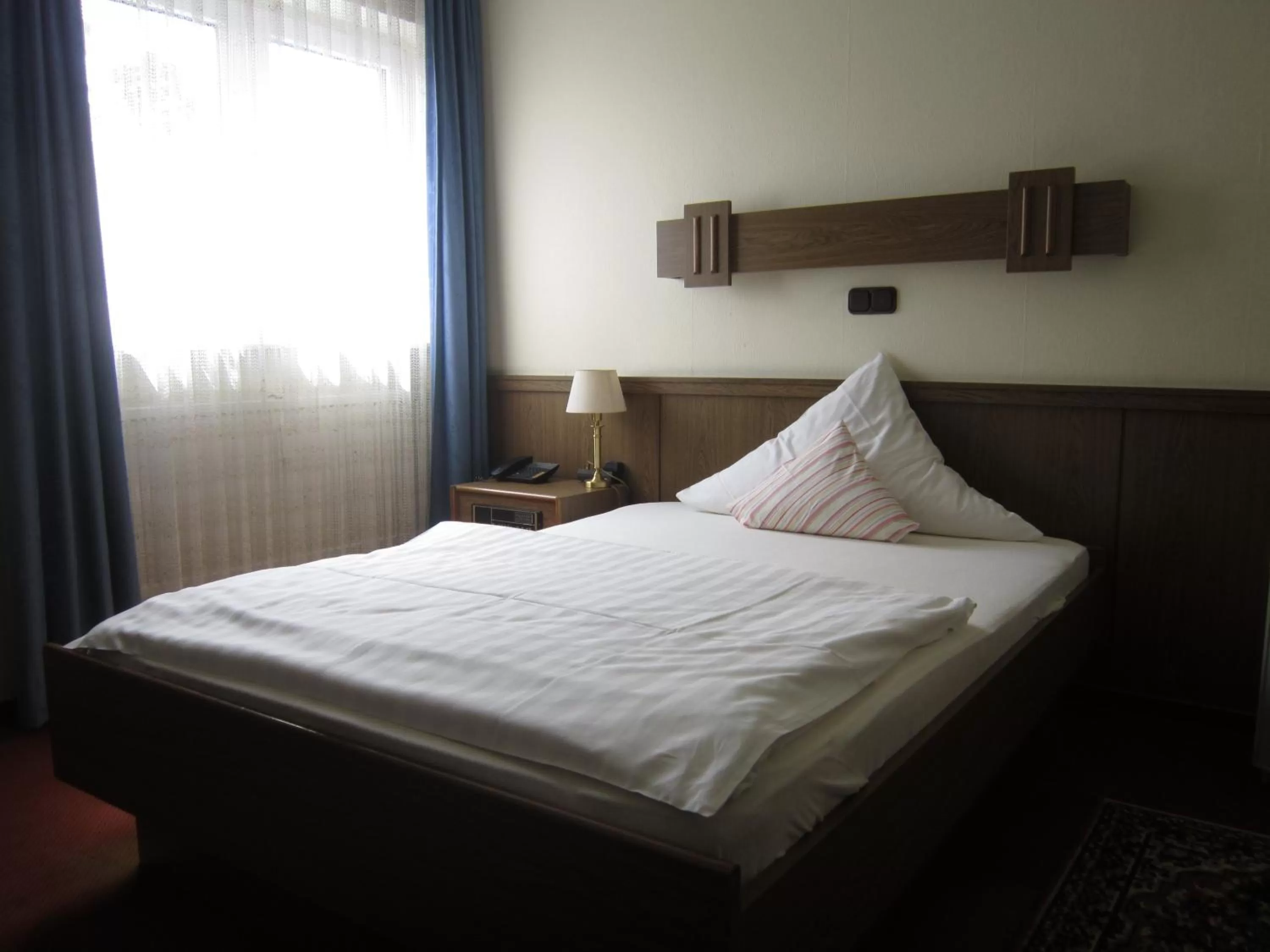 Photo of the whole room, Bed in Hotel Princess