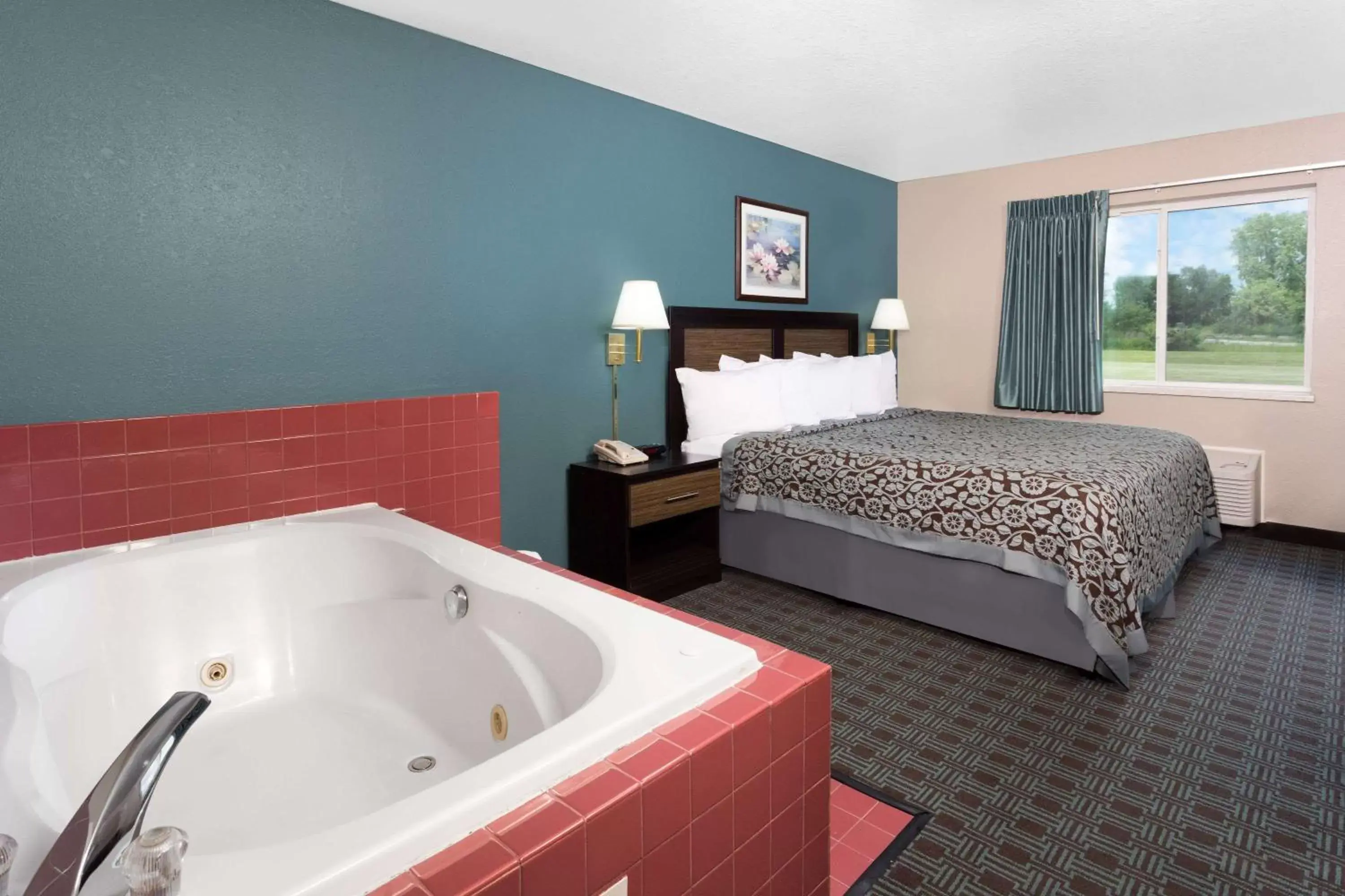 Photo of the whole room in Days Inn by Wyndham Neenah