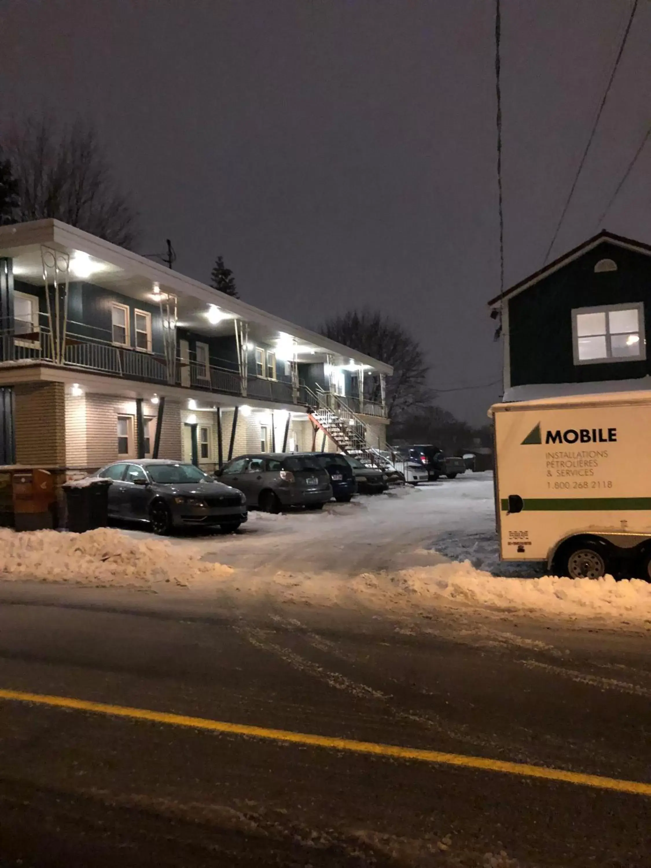 Parking, Property Building in Motel Saint-Hilaire