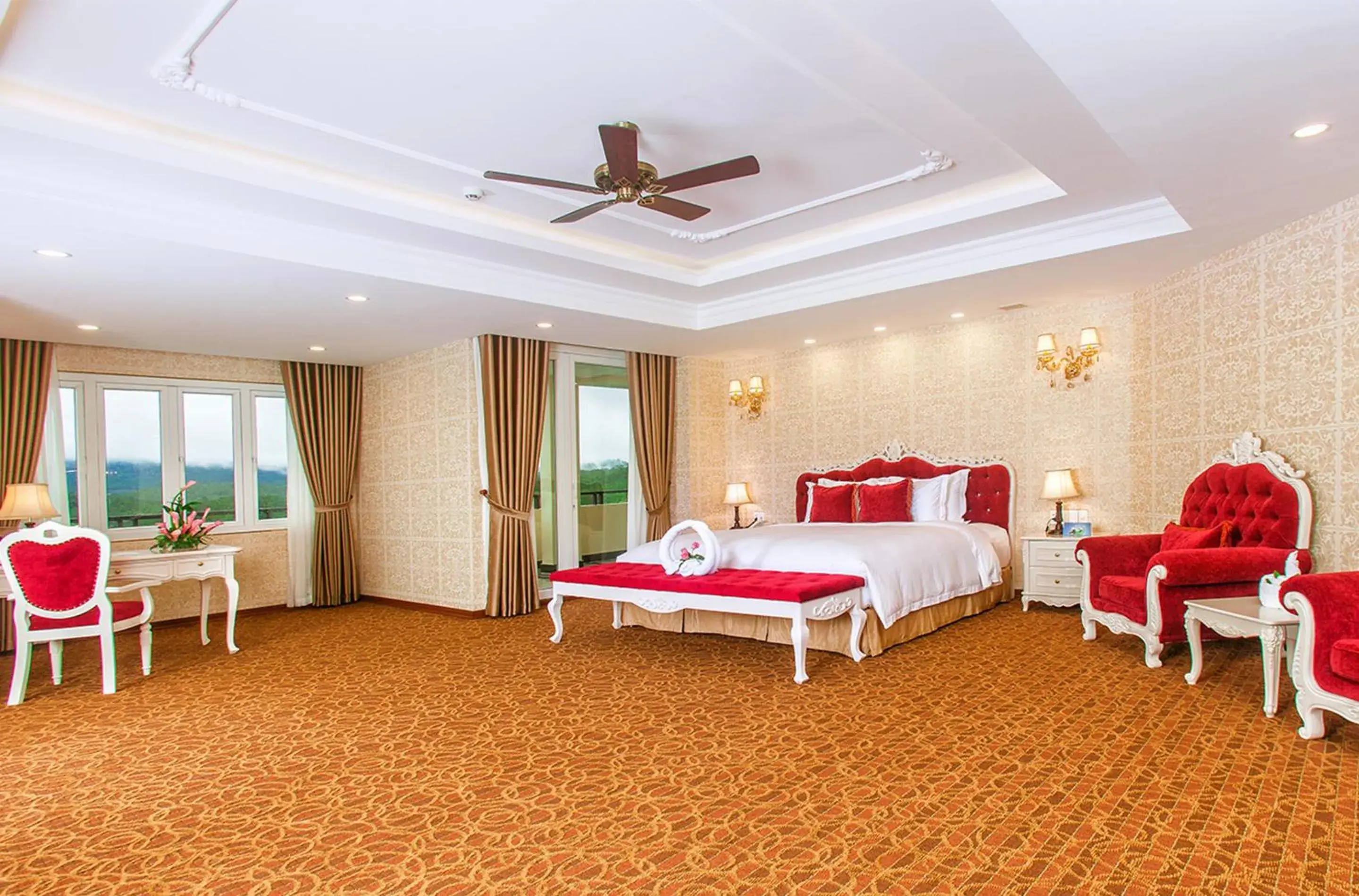Bedroom in Ladalat Hotel