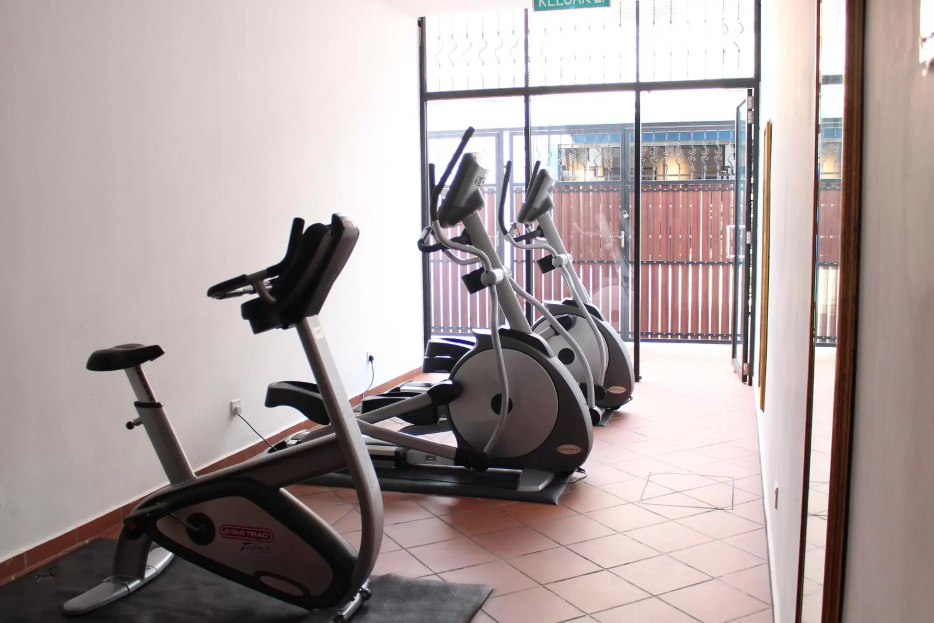 Fitness Center/Facilities in Heeren Straits Hotel