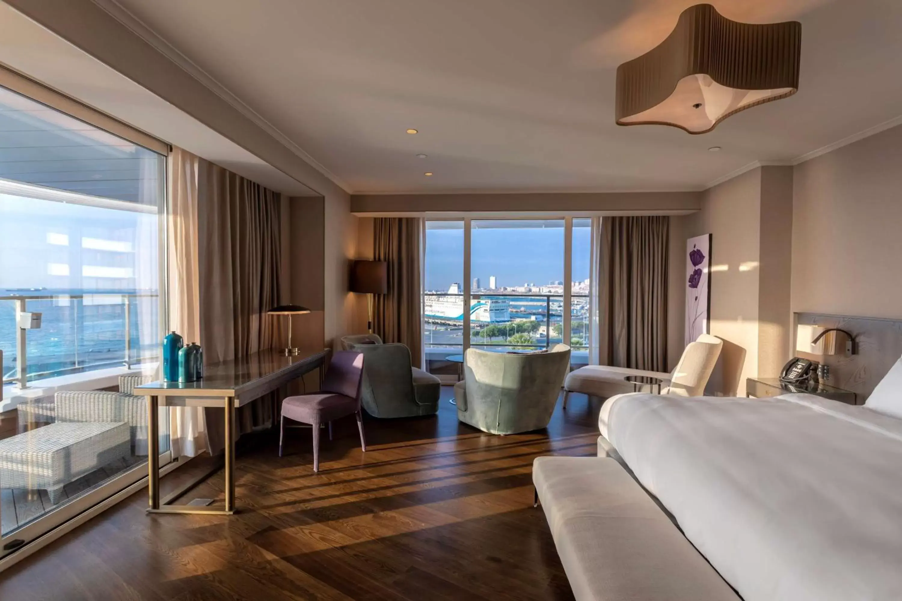 Balcony/Terrace, Sea View in Radisson Blu Hotel Istanbul Ottomare