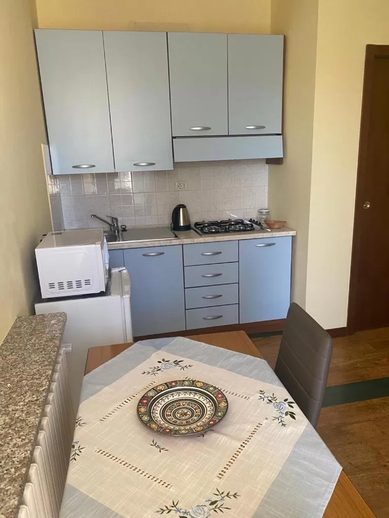 Kitchen/Kitchenette in All’angolo