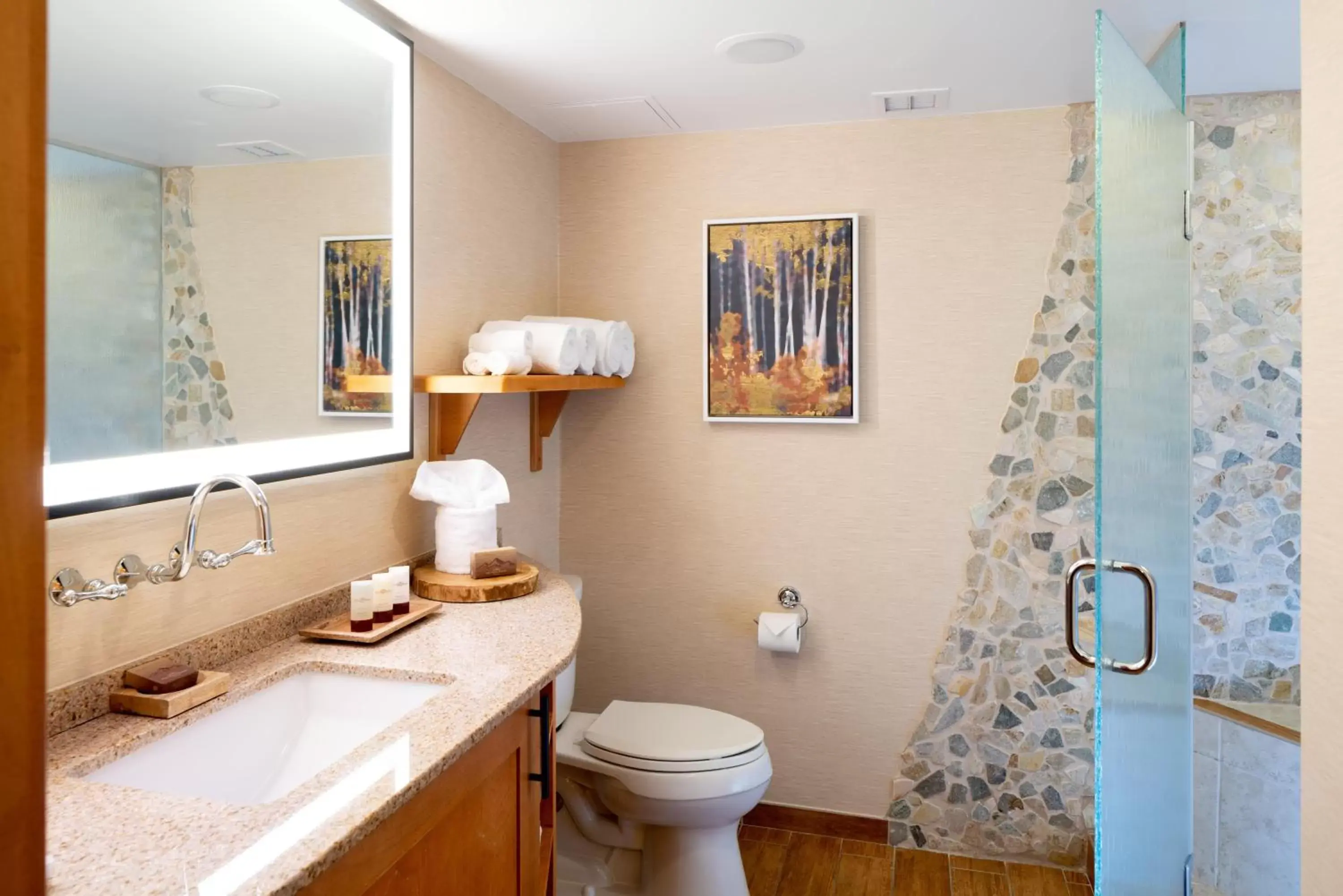 Bathroom in High Peaks Resort