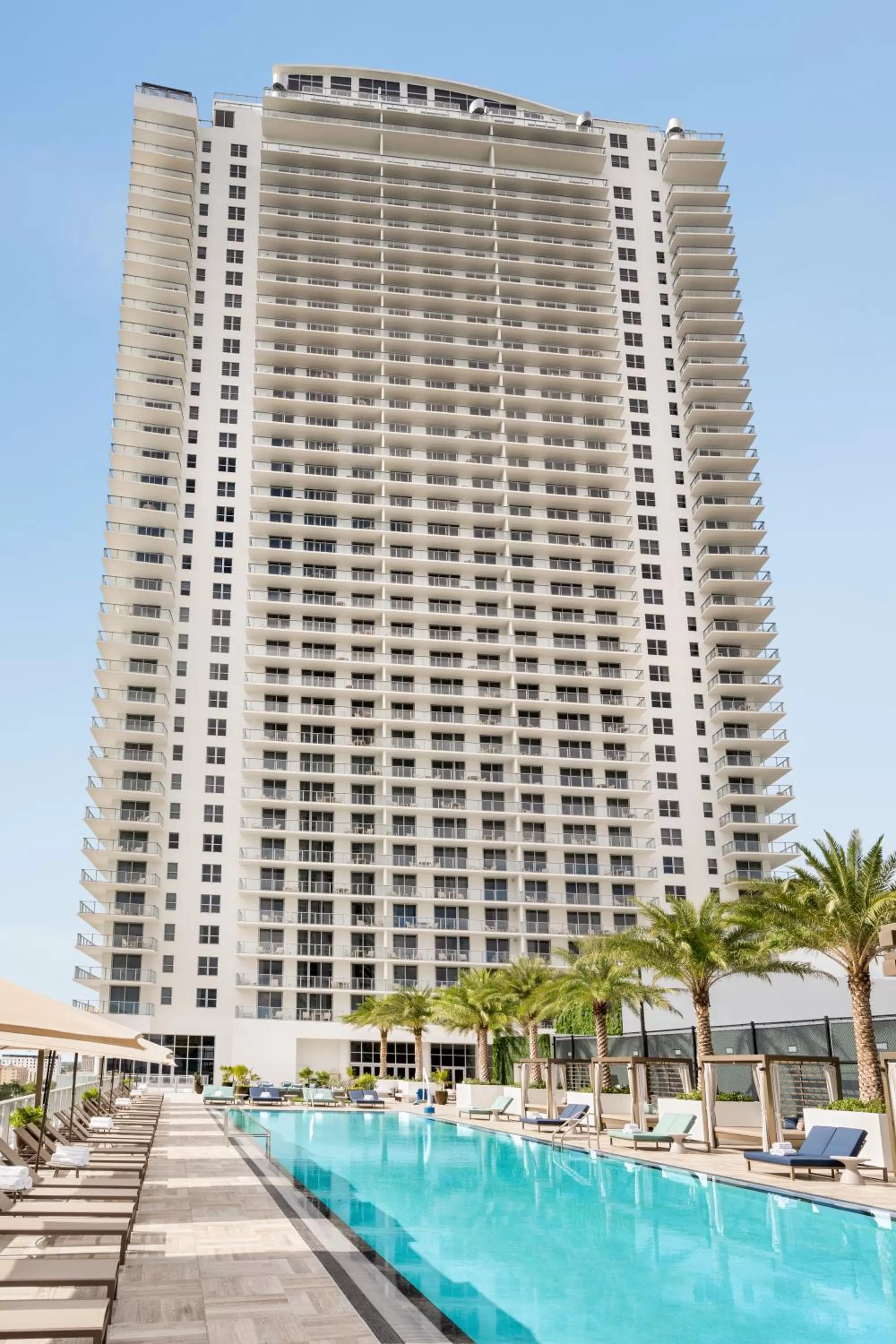 Property Building in Hyde Beach House