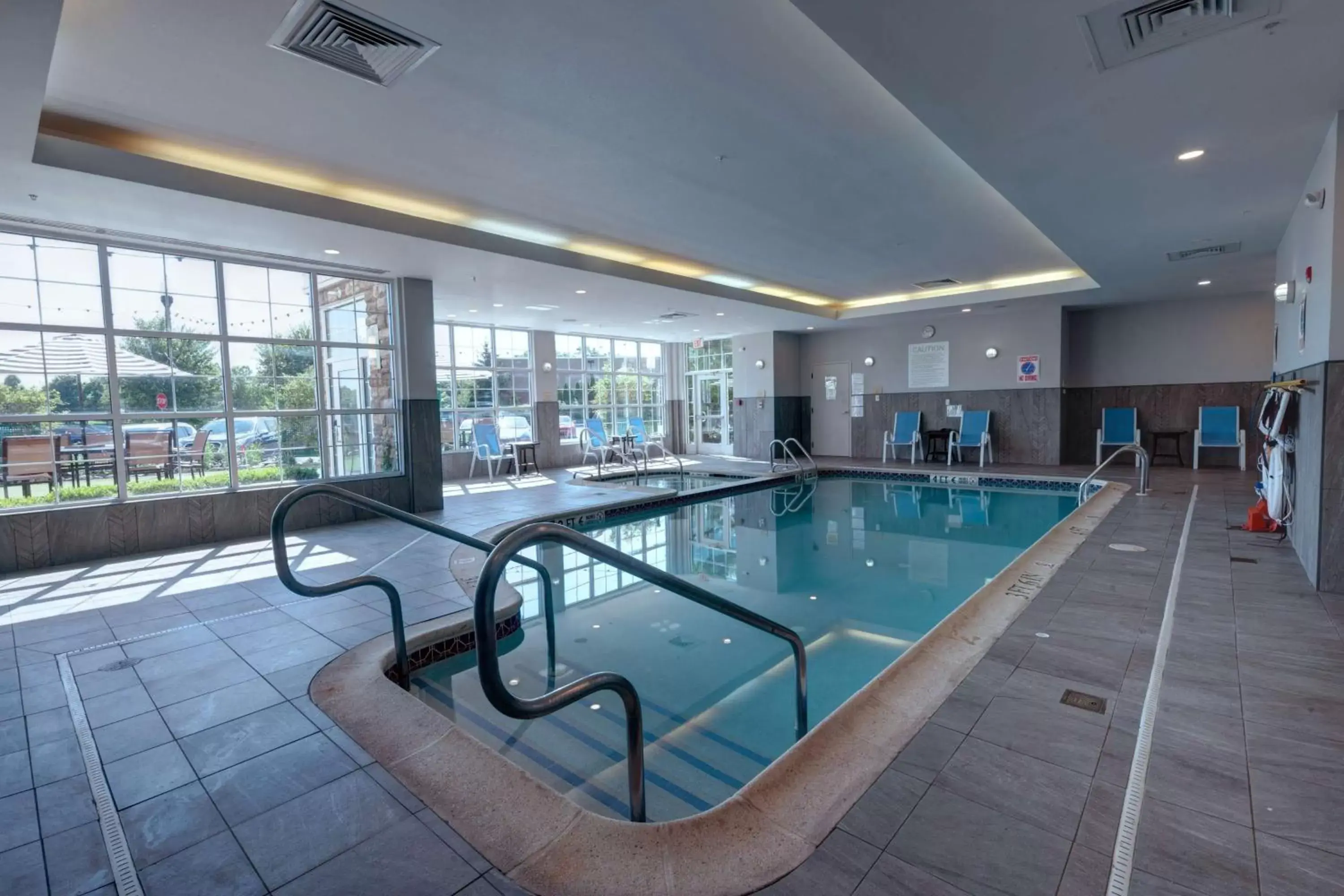 Swimming Pool in Hilton Garden Inn Hamilton