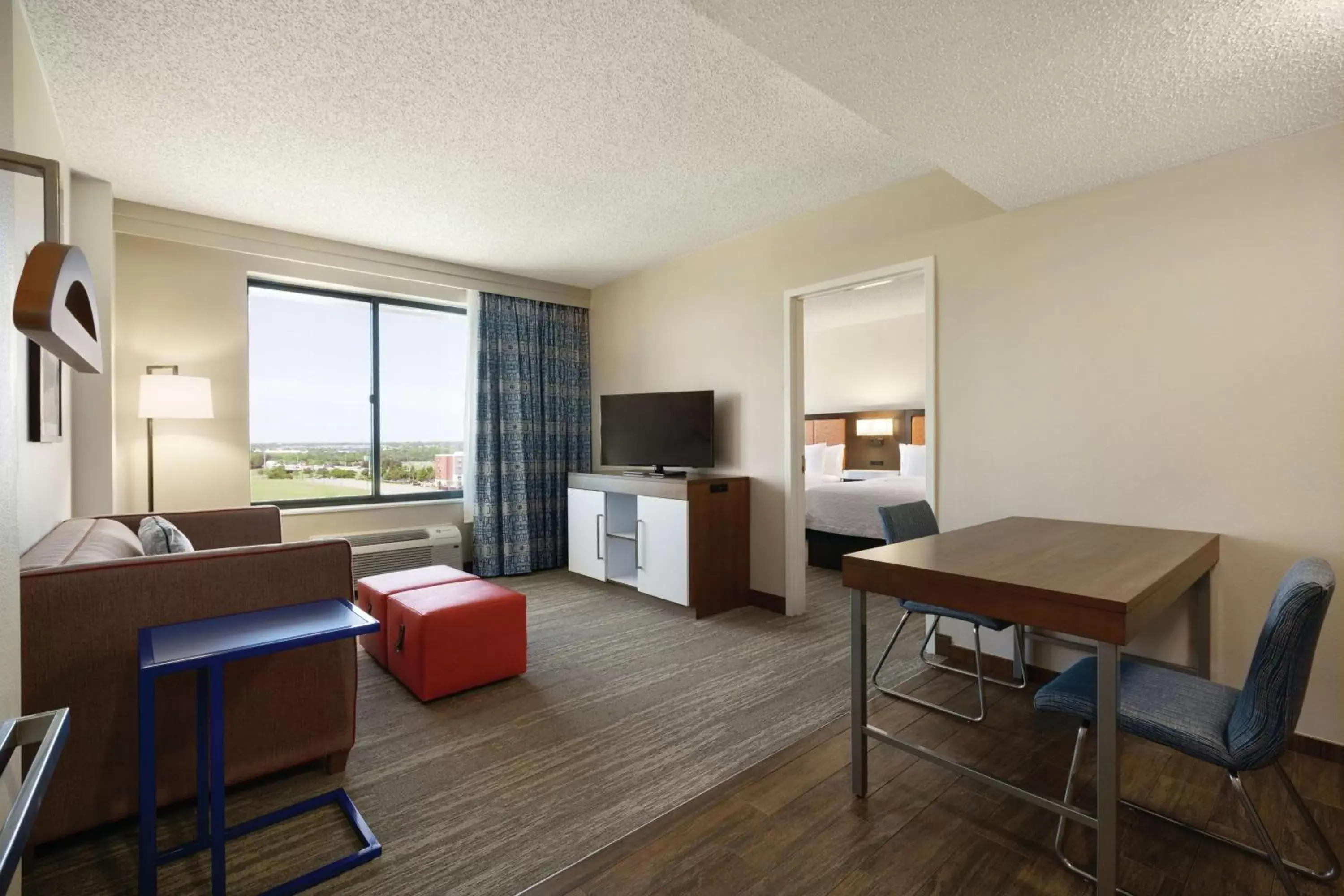 Bedroom, Seating Area in Hampton Inn & Suites Dallas-Mesquite