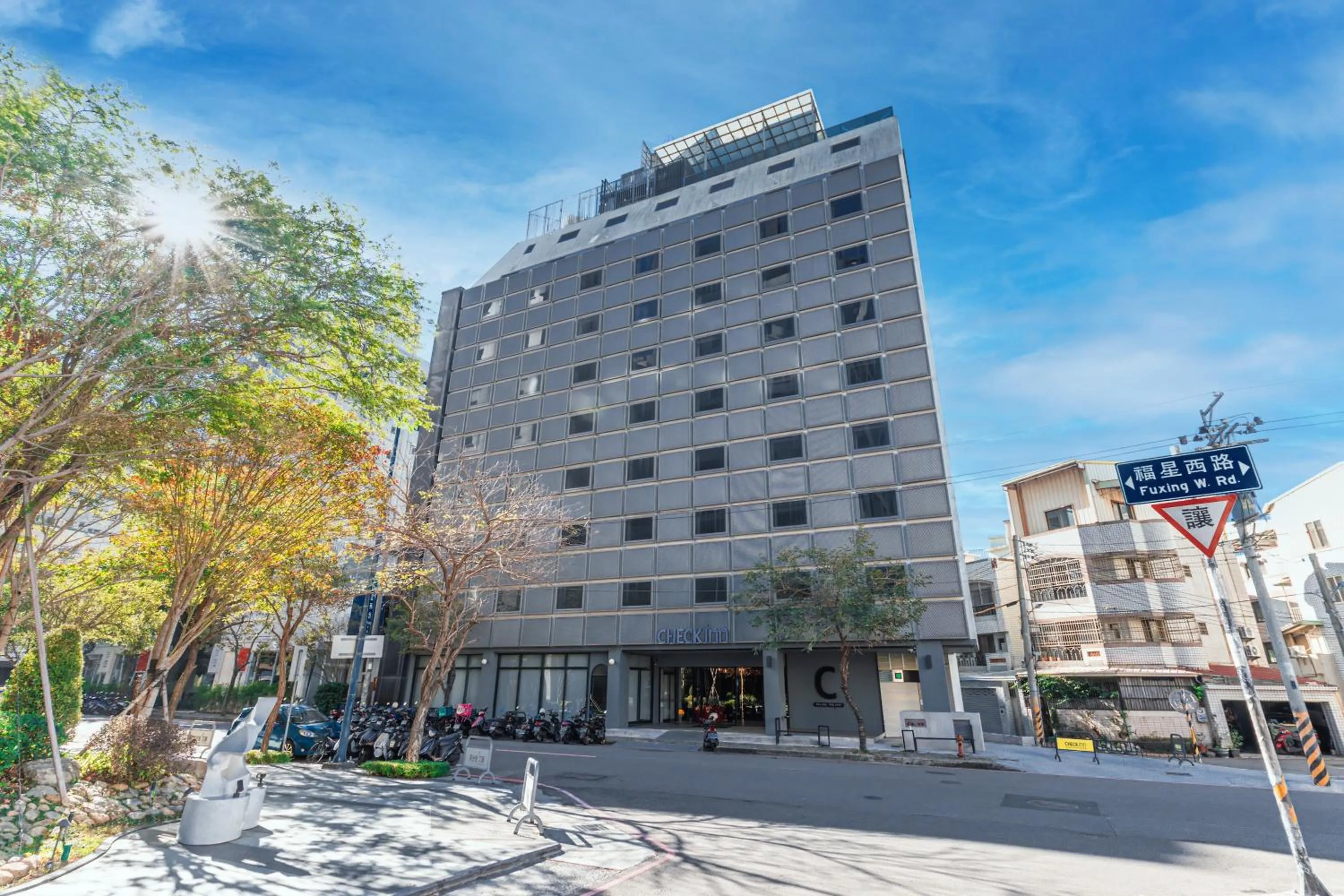 CHECK inn Taichung Liming