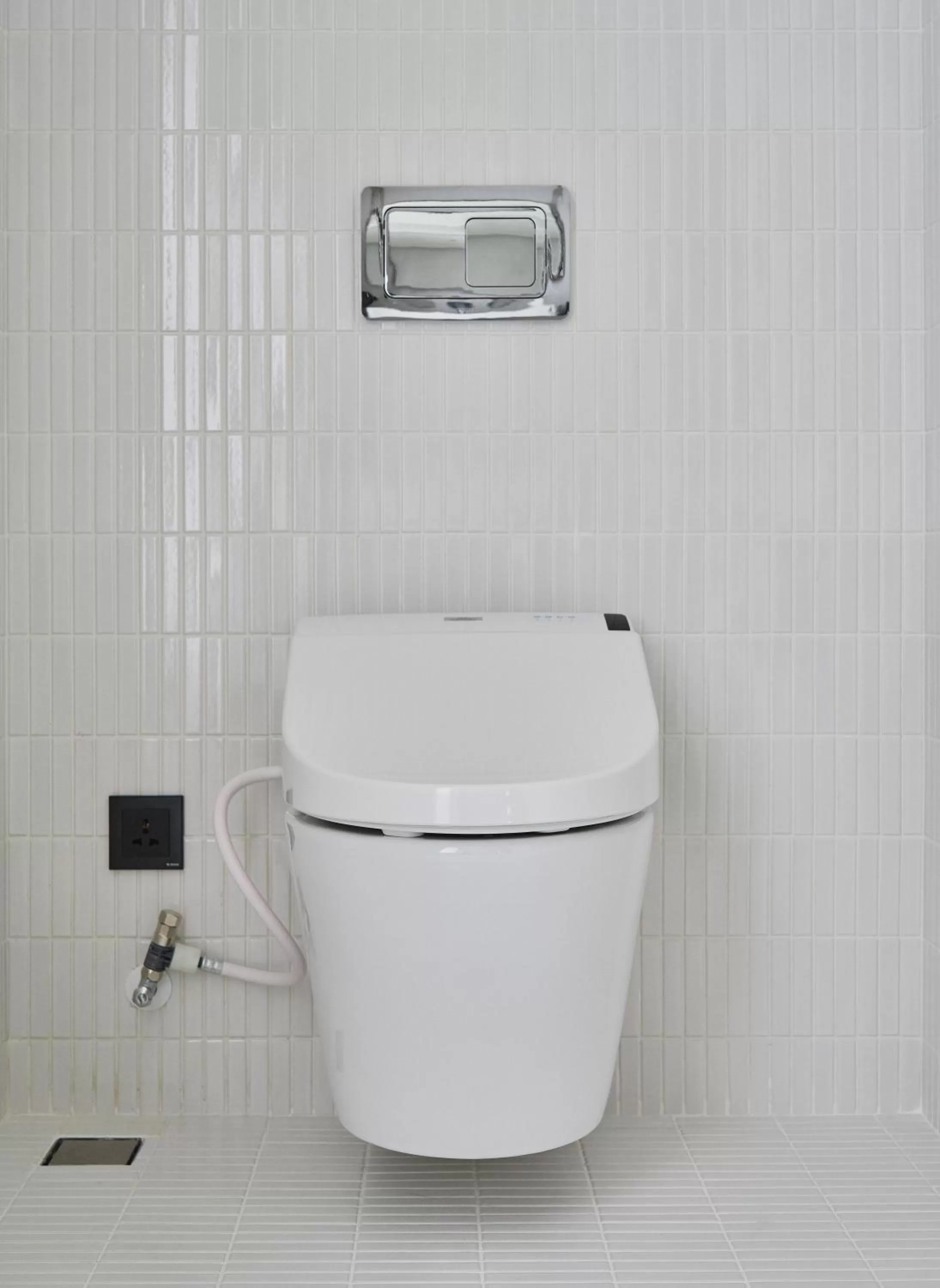 Essential King Room in Kimpton Da An Taipei- an IHG Hotel