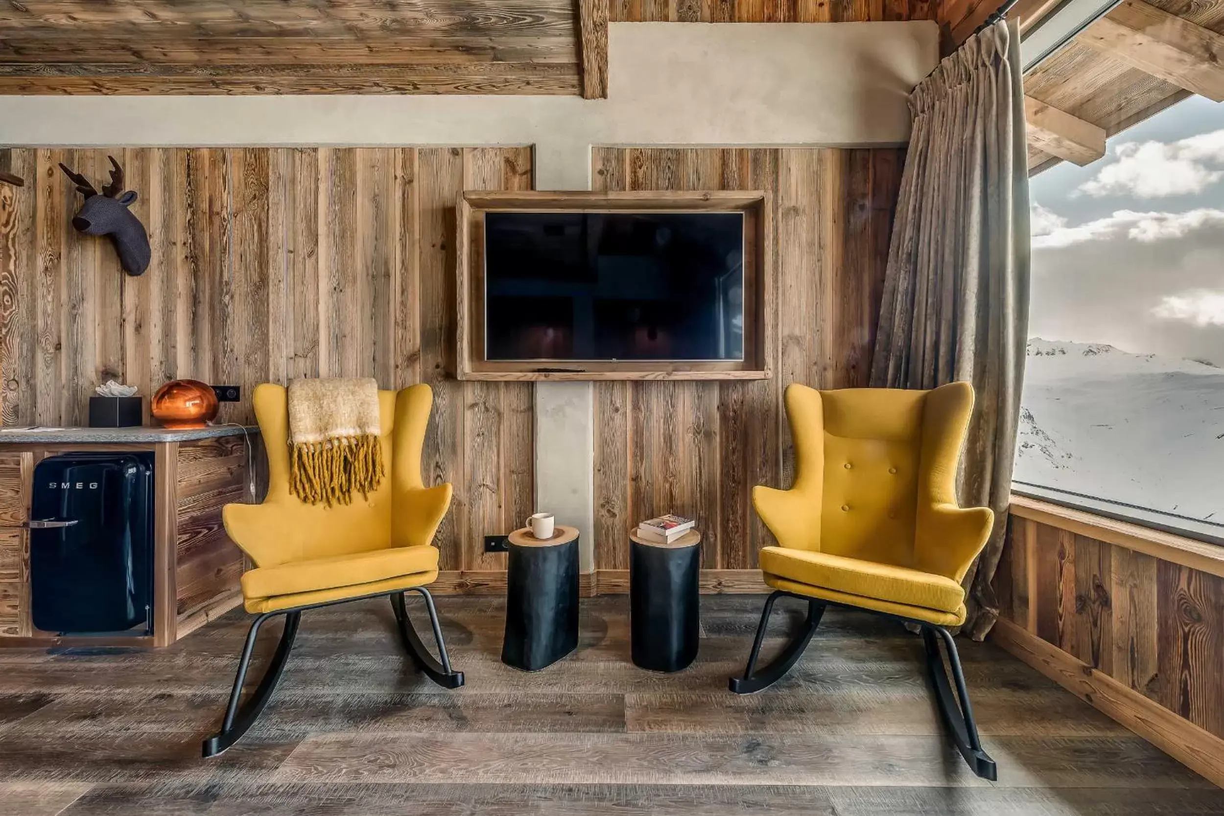 Seating Area in Le Refuge de Solaise - 2551 m Altitude