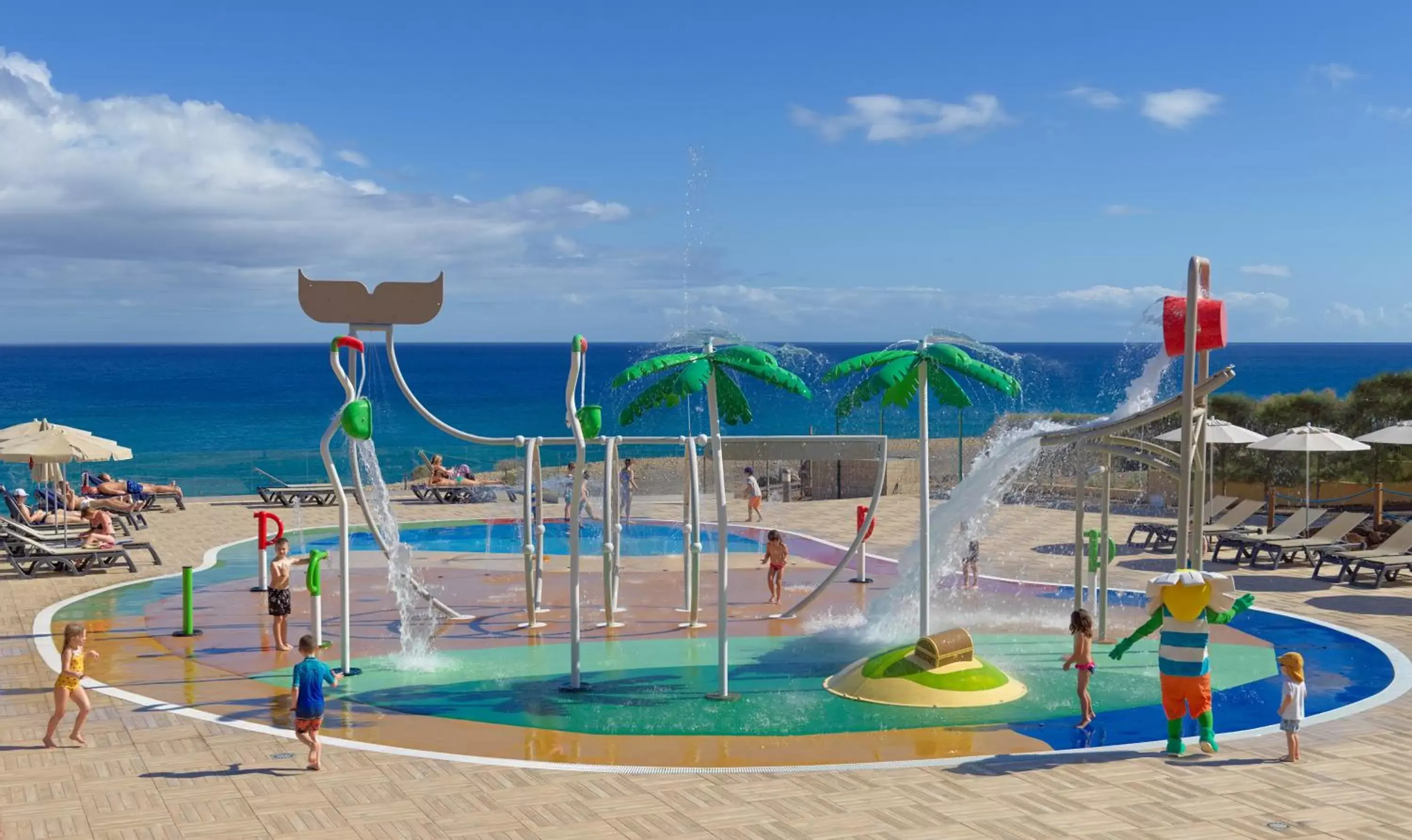 Aqua park, Water Park in H10 Tindaya