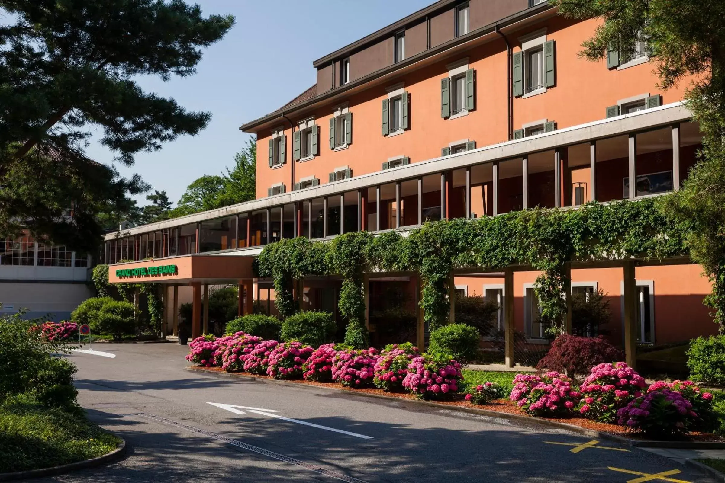 Street view, Property Building in Grand Hotel des Bains