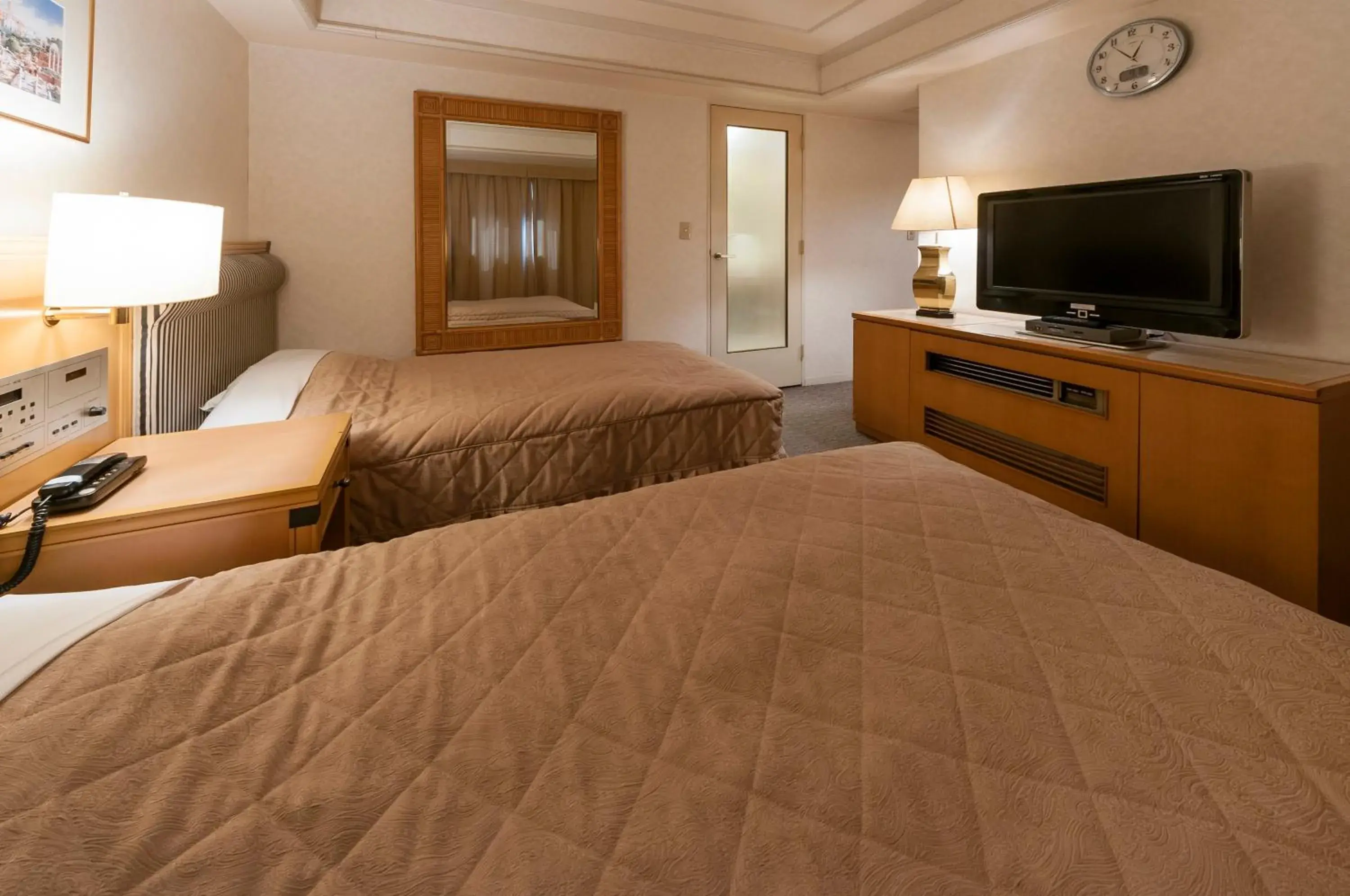 Photo of the whole room, Bed in Hotel Siena Photo of the whole room, Bed in Hotel Siena