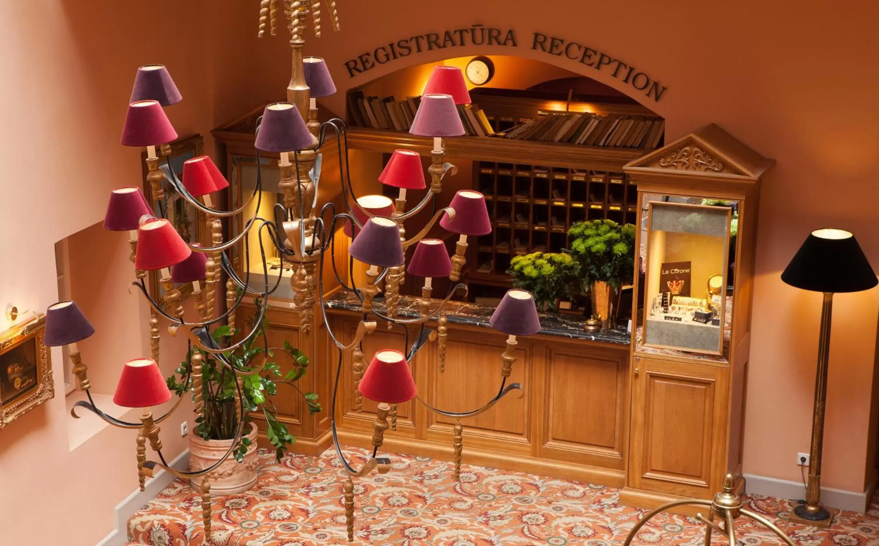 Lobby or reception in NARUTIS hotel