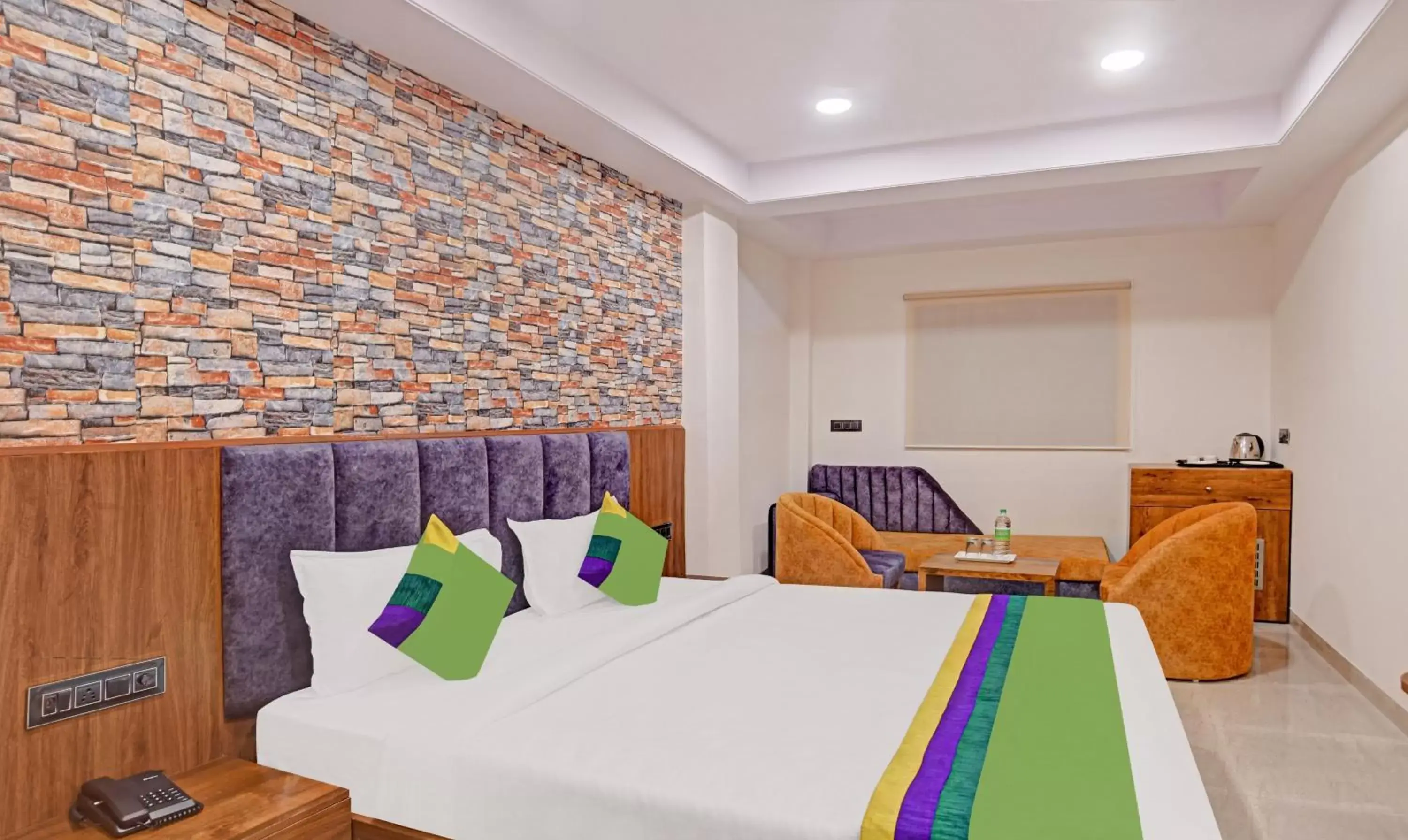 Bedroom, Bed in Treebo Merit Bedroom, Bed in Treebo Merit