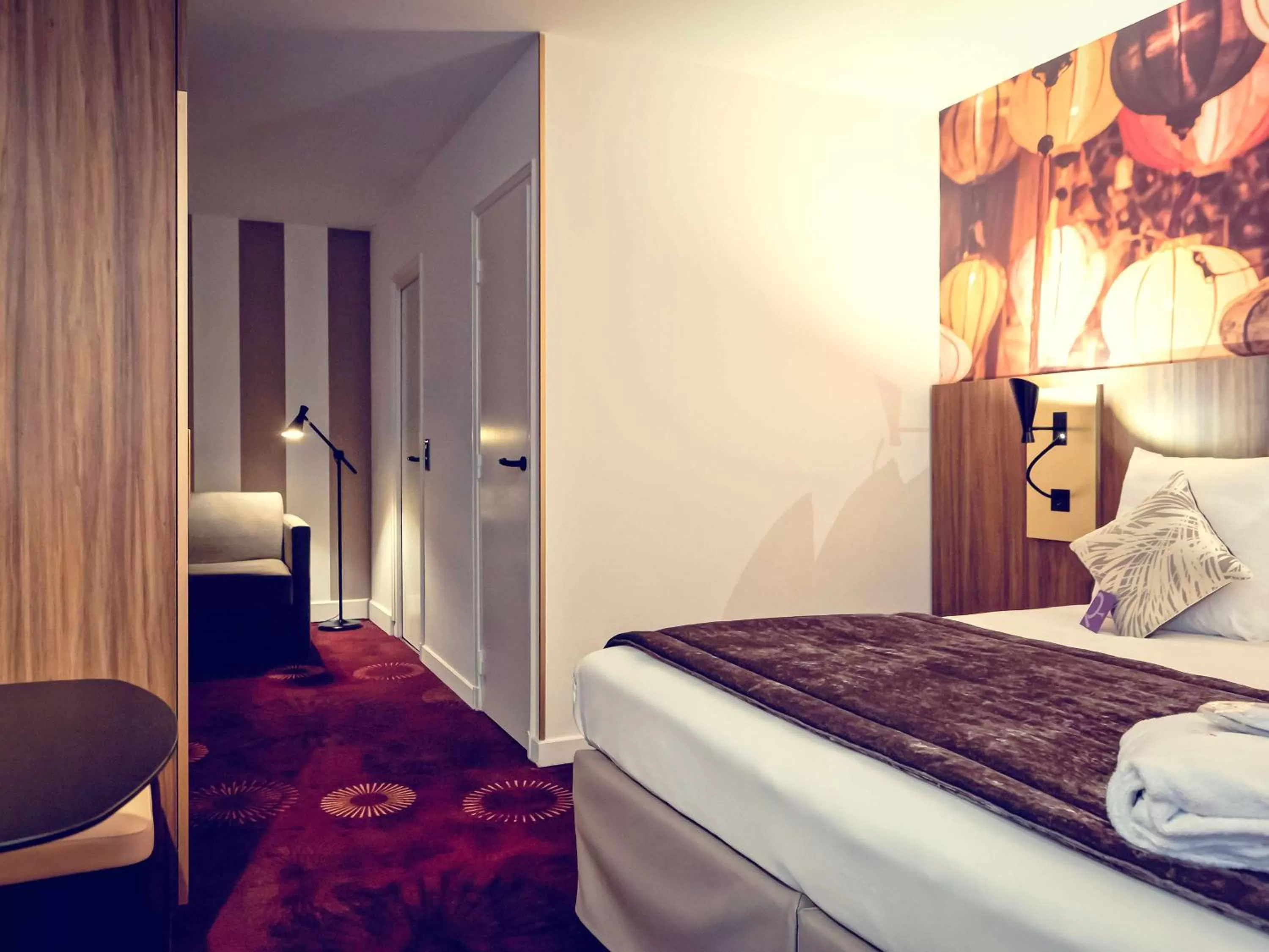 Photo of the whole room, Bed in Mercure Lyon Centre Plaza République